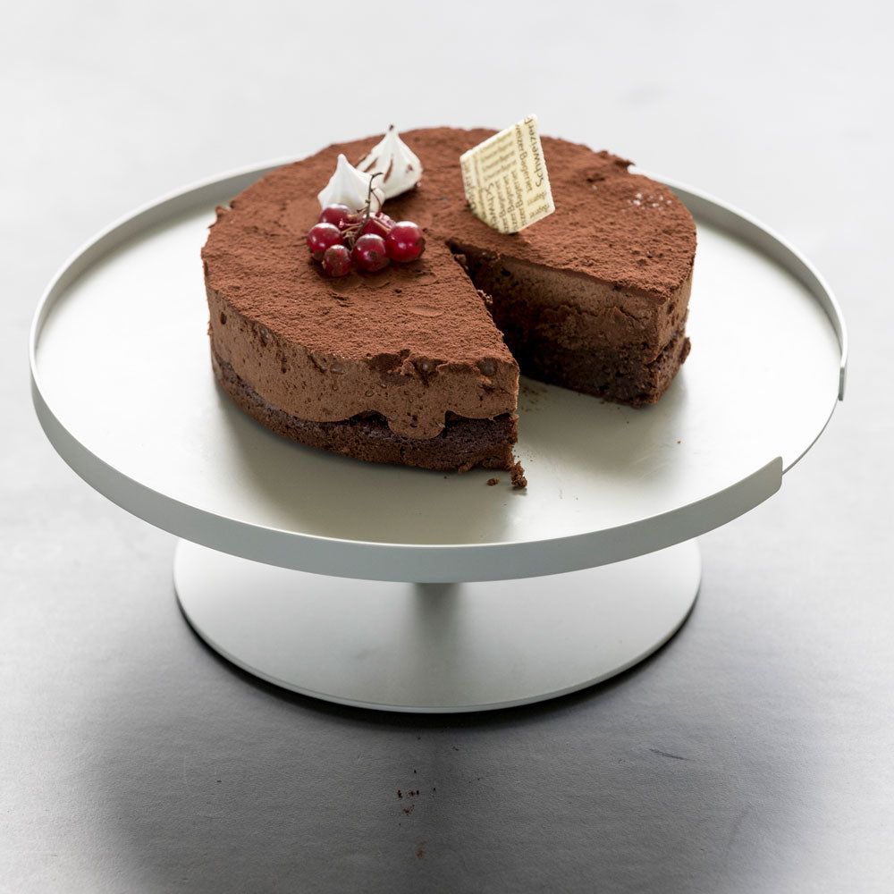 Kuchenplatte "Big Hug" – Metall · Ø 24 cm | DesignBite