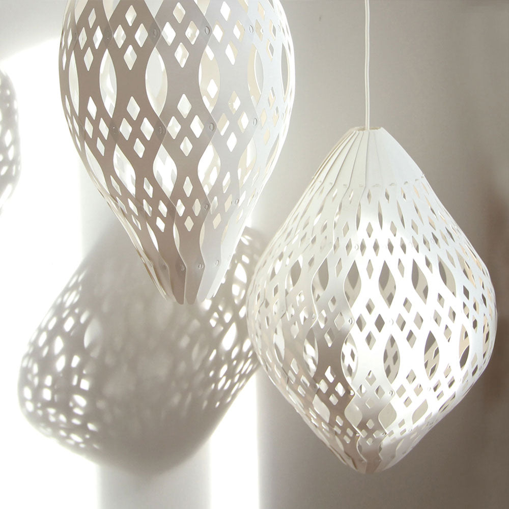 SHAYK2X | ABAT-JOUR Blanc | Amanda Betz | Artecnica