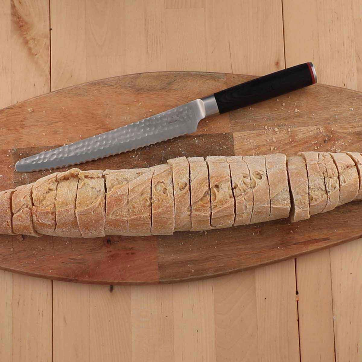 COUTEAU À PAIN Dentelé | coffret cadeau saya en bois et bambou | Lame de 20 cm | Kotai