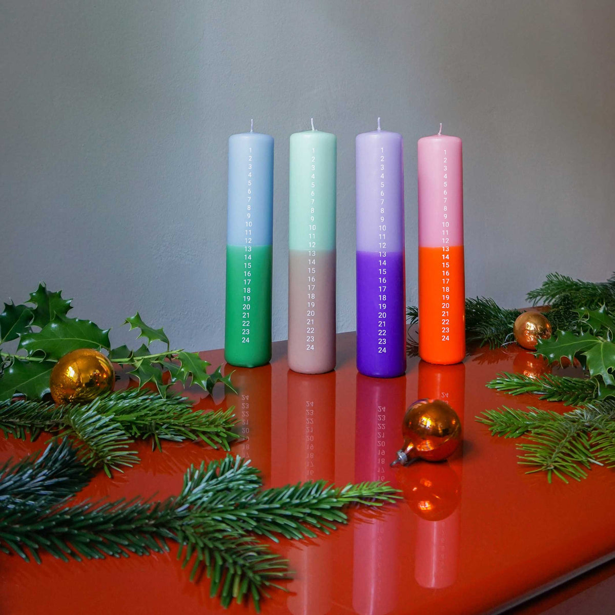 LUMIÈRE DU CALENDRIER NO. 1 | BOUGIE Compte à rebours de l’Avent et de Noël | beige menthe | ChercheursGardiens
