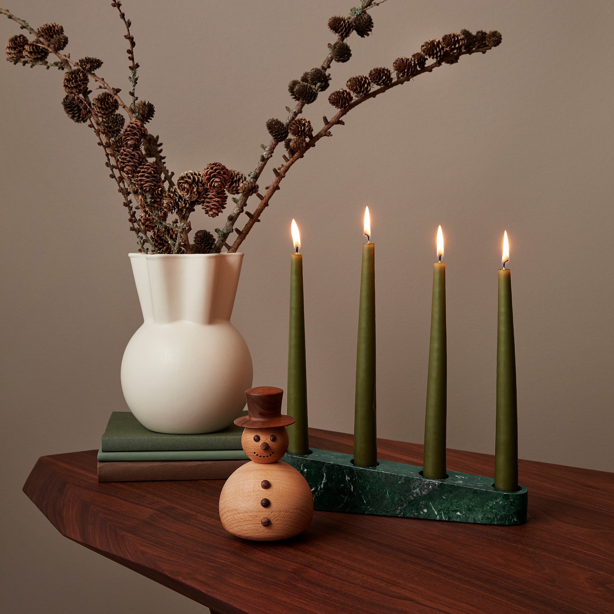 ILTA | Bougeoir en marbre noir | Samuli Helavuo | Printemps Copenhague