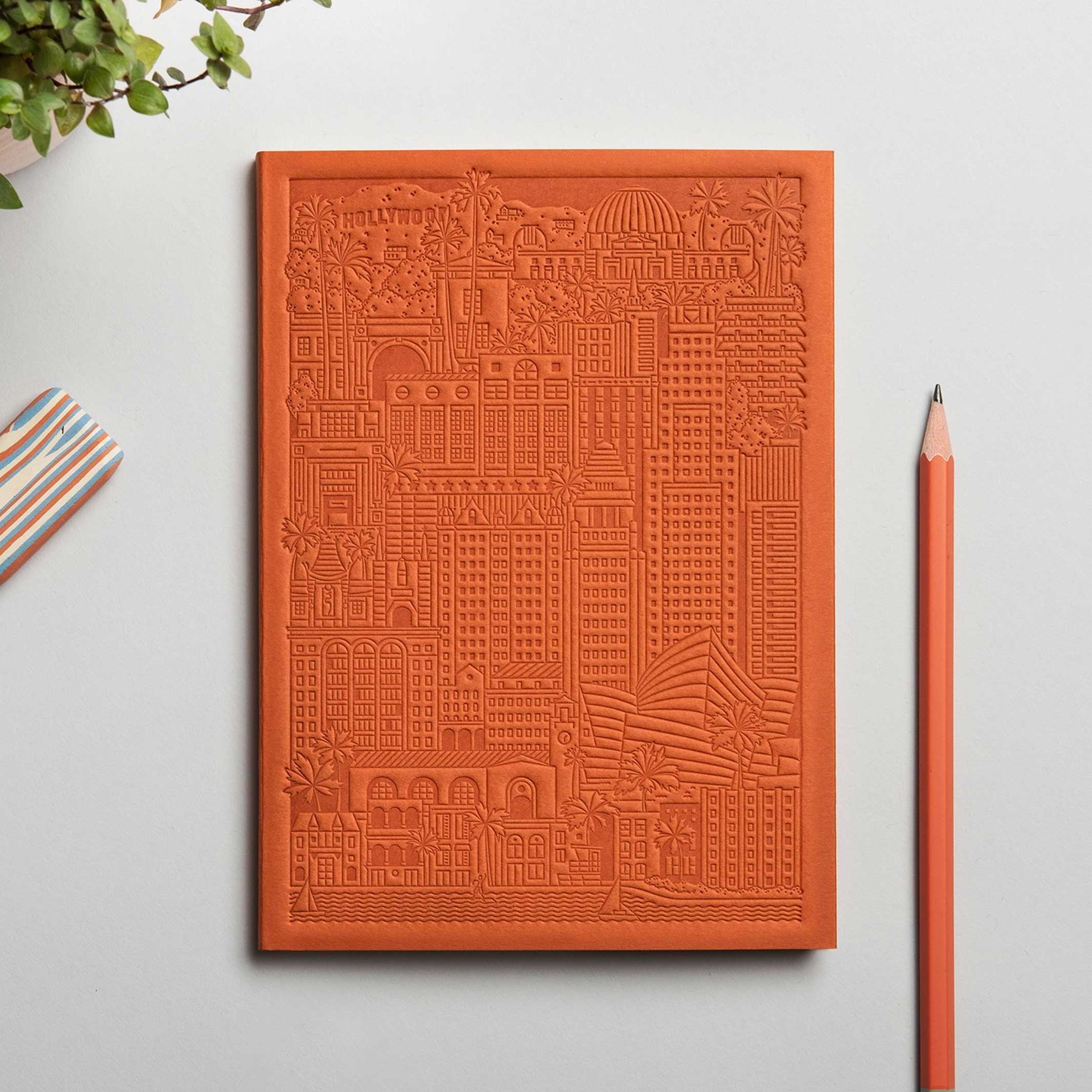 LOS ANGELES NOTEBOOK - rostfarbenes Notizbuch - 18x13 cm & 128 Seiten | the city works