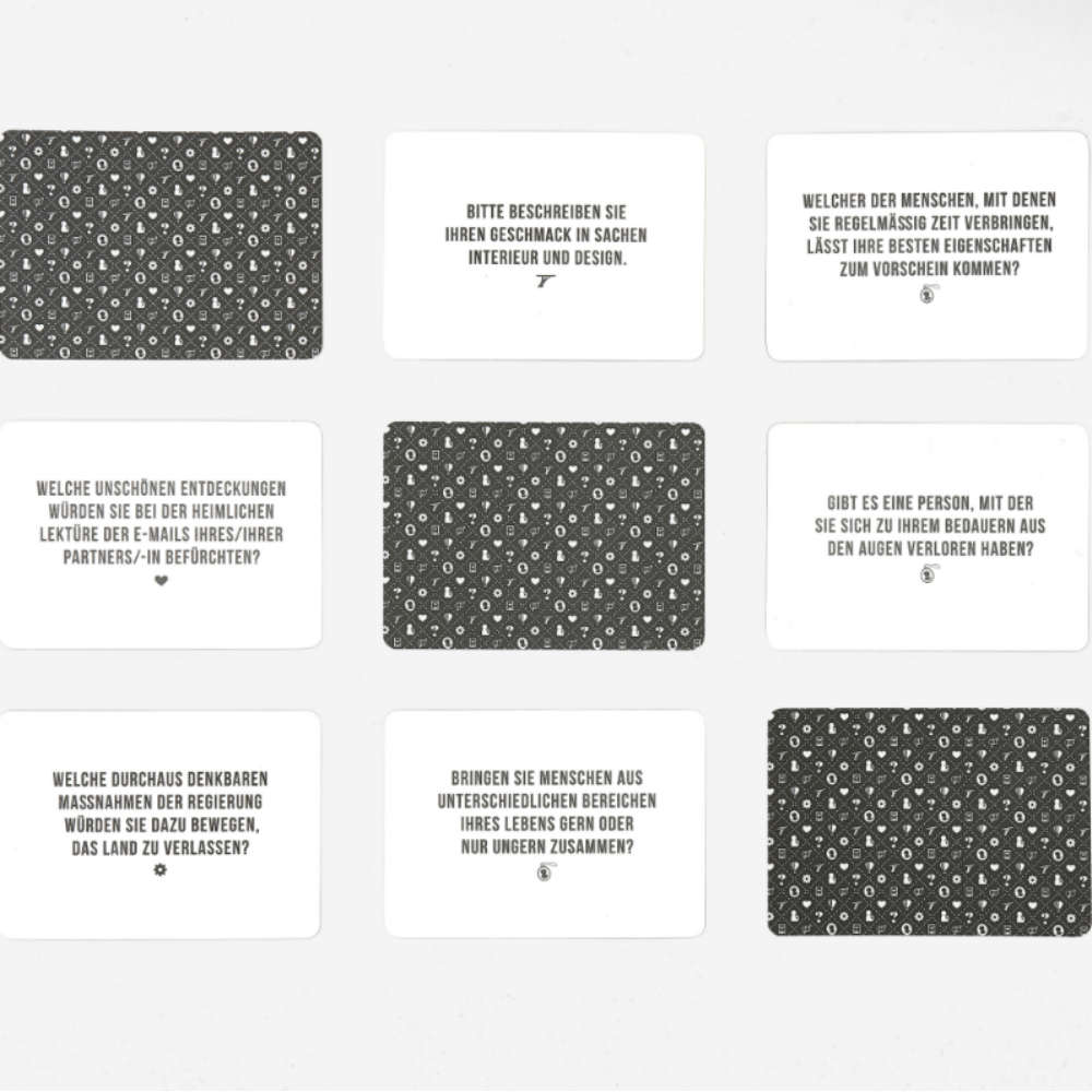Card Game "100 Fragen Original" – 100 Cards | The School of Life