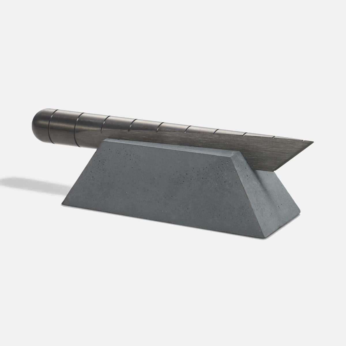 Knife Stand Desk Knife Plinth – Concrete · 8.9 cm | Craighill