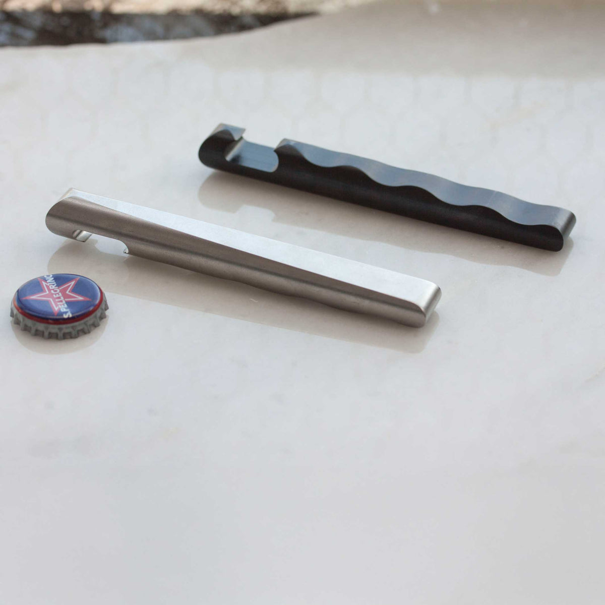 Bottle Opener Ripple – Black · 17.8 cm | Craighill