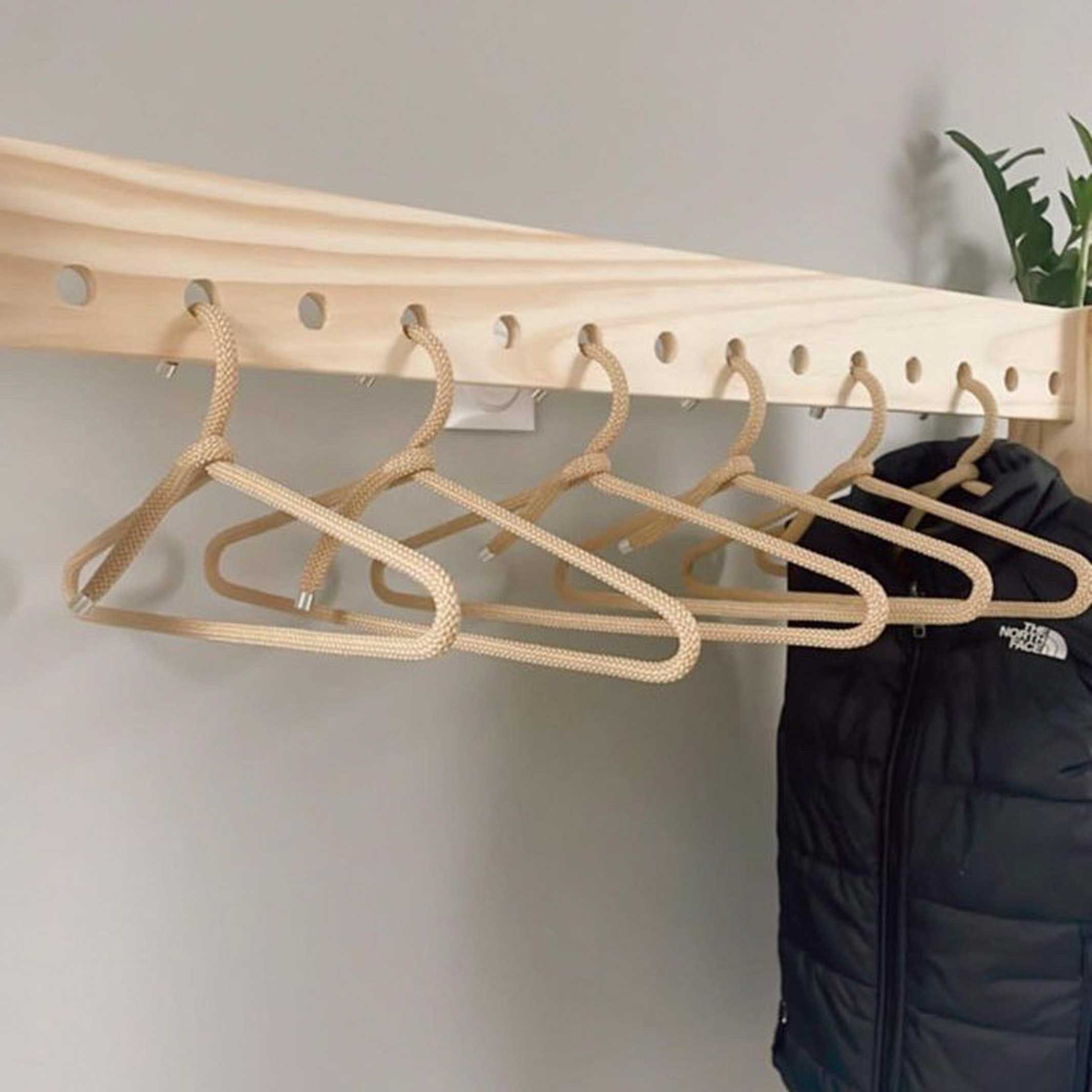 ROPE HANGER | Textil-KLEIDERBÜGEL aus Seil | 12er Set | Peppermint Products