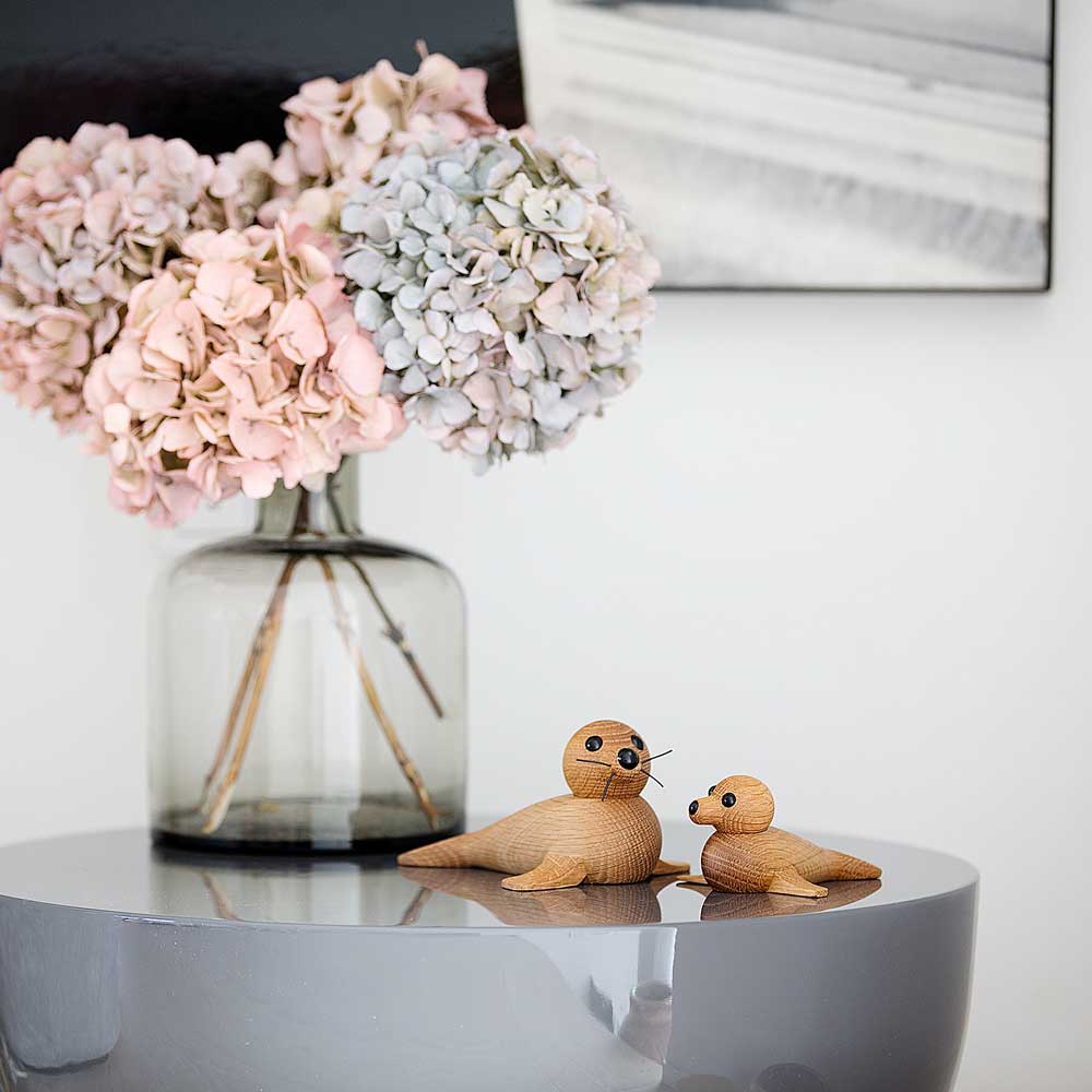 Wooden Figure Seal – Oak · L 19 cm | Spring Copenhagen