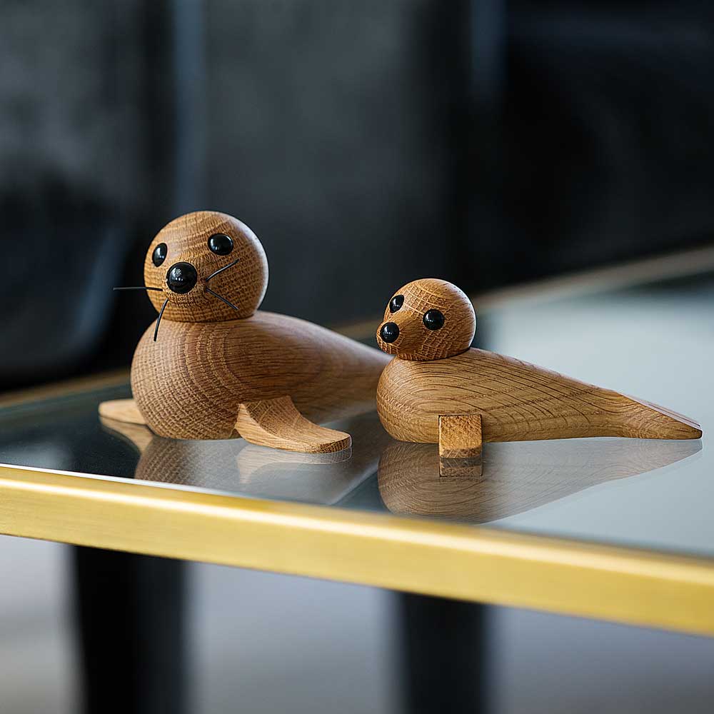 Wooden Figure Seal – Oak · L 19 cm | Spring Copenhagen