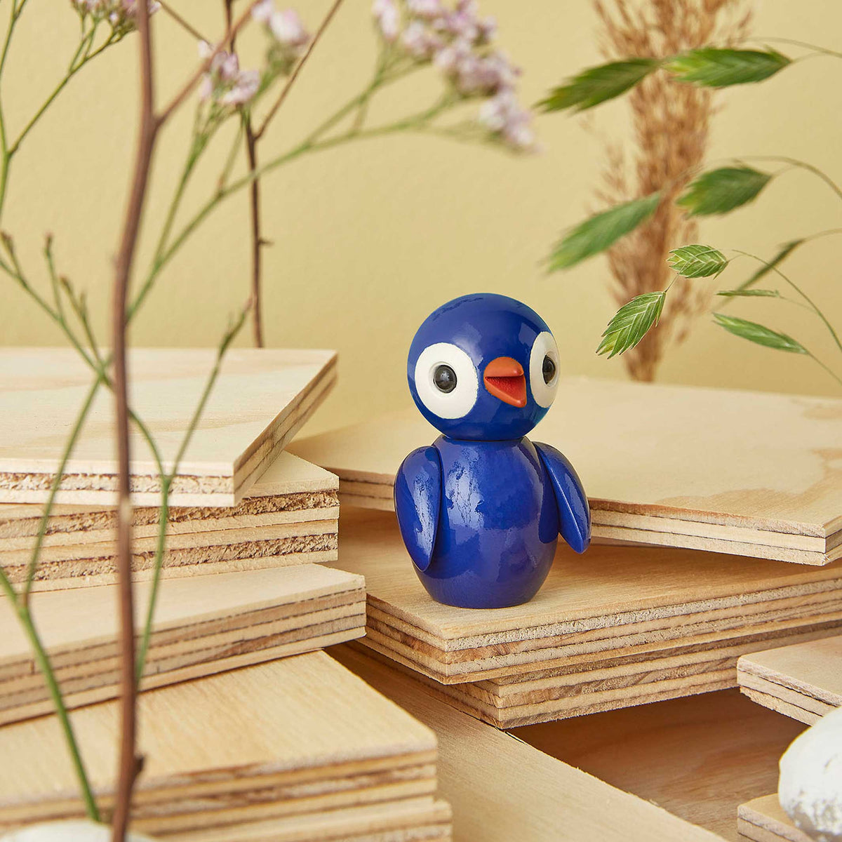 Deco Bird "Dazzling Dark Blue" – Beech · 6.5 cm | Spring Copenhagen