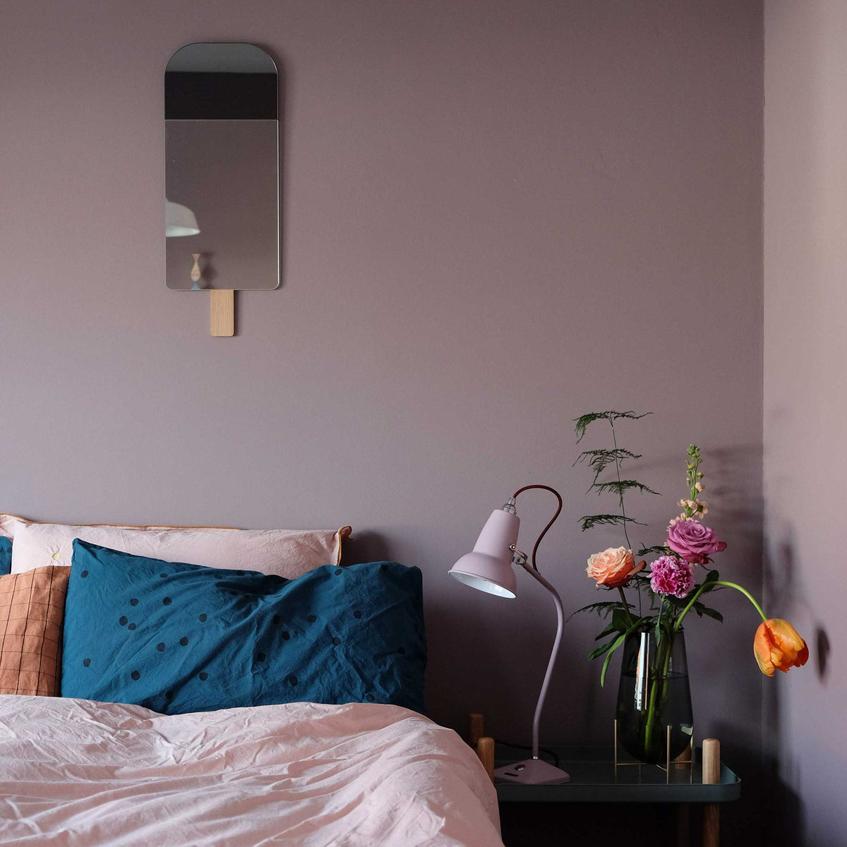 MIROIR À GLACE - Miroir mural gris - Nicole & Tor Vitner Servé | Éléments EO Optimal