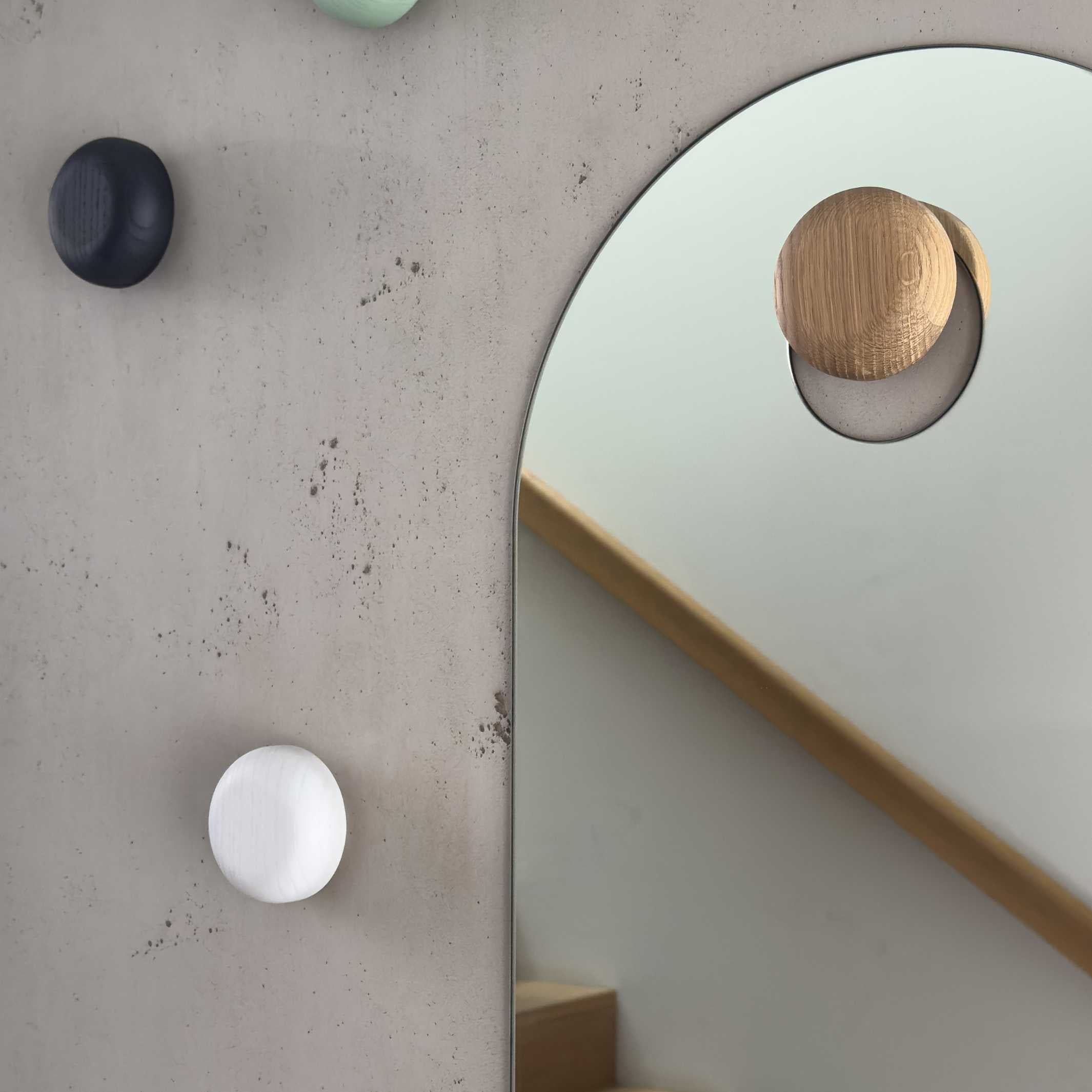 REFLECT! - Wandspiegel mit Tafelrückseite - Pure | finbeaux