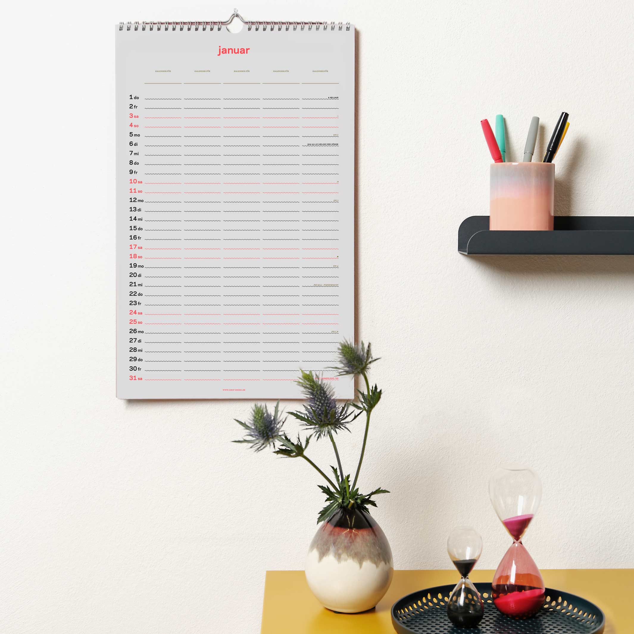 zweitausend&sechsundzwanzig - FAMILIENKALENDER & PLANER 2026 - 27×42 cm | rikiki
