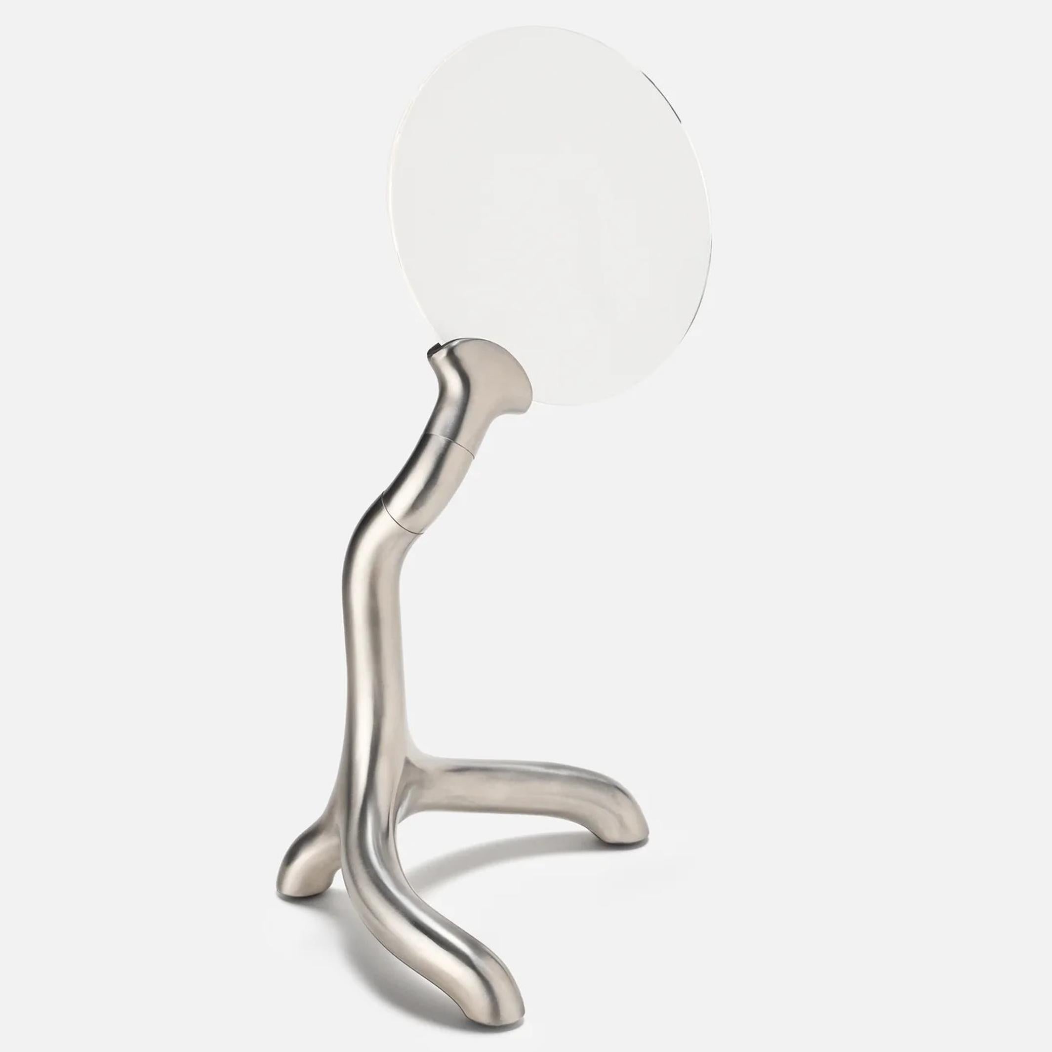 VERA MAGNIFYING GLASS - Skulpturales Vergrößerungsglas aus Edelstahl | Craighill
