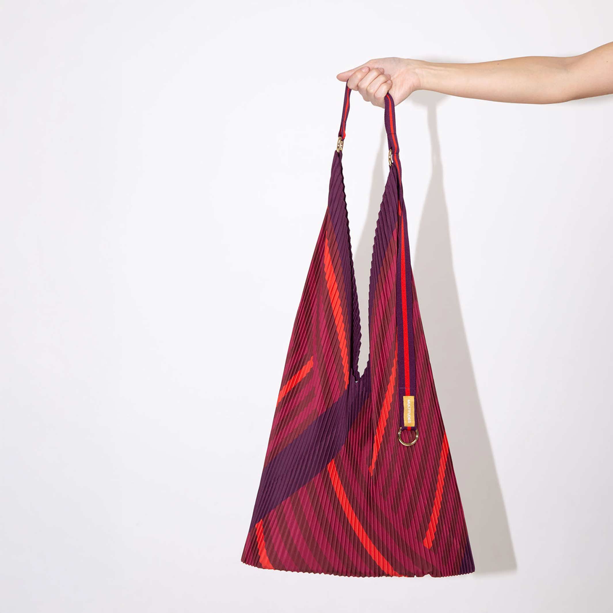 STEFANIA - Y-Tote Bag - pleated satin 30x60 cm | Multitudes