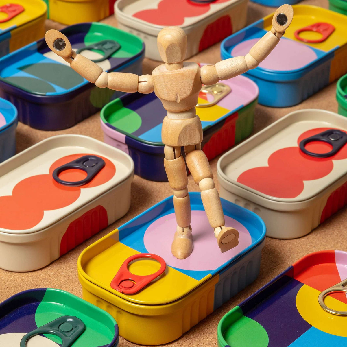 Artist Mannequin "Magnet Man" – Wood · in Tin | Block Design