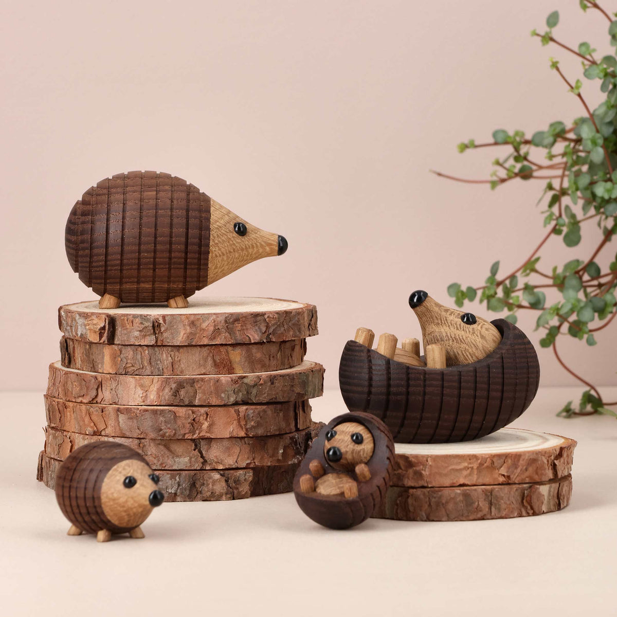 Wooden Hedgehog Stick – Oak · 5 cm | Spring Copenhagen