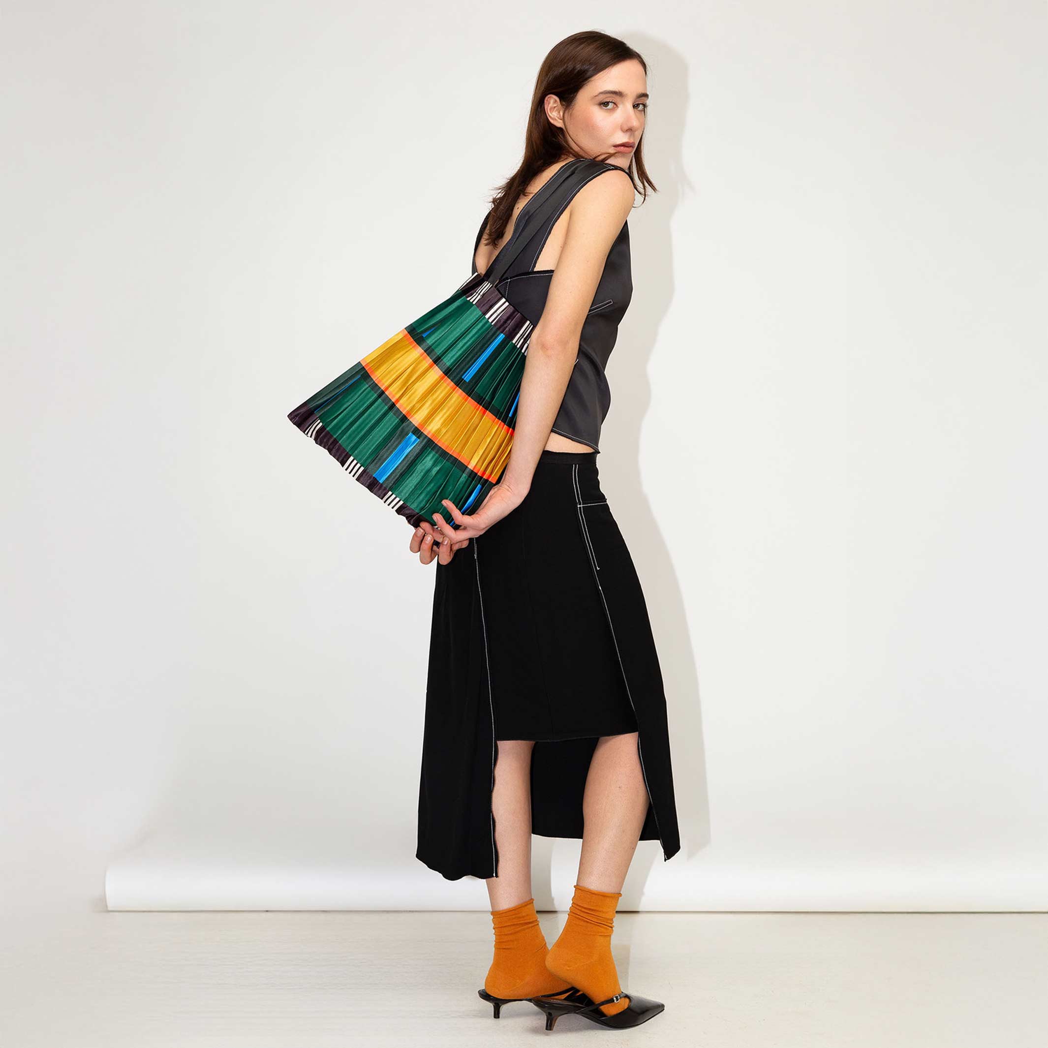 OROSEI - Tote Bag - pleated satin 40x48 cm | Multitudes