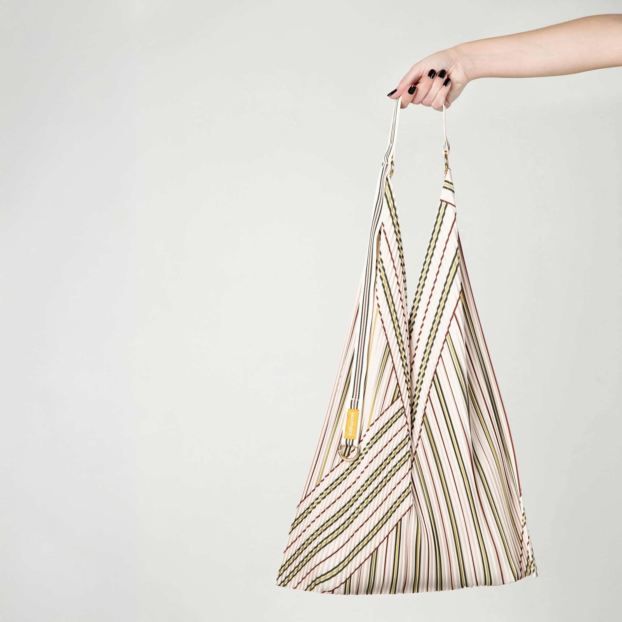 Y-Bag Zoe – Pleated Satin, 30 × 60 cm | Multitudes
