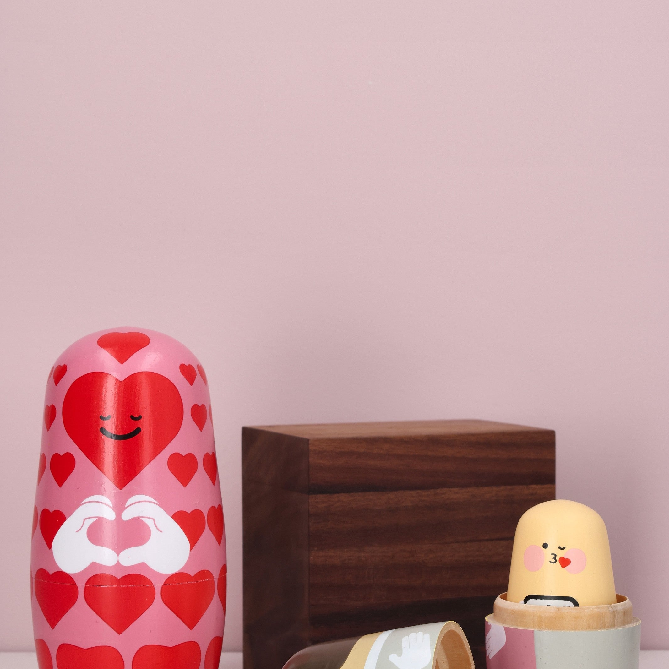 Holzfiguren Expressions Love – 3er-Set · 14 cm | Spring Copenhagen · Liebesgeschenk