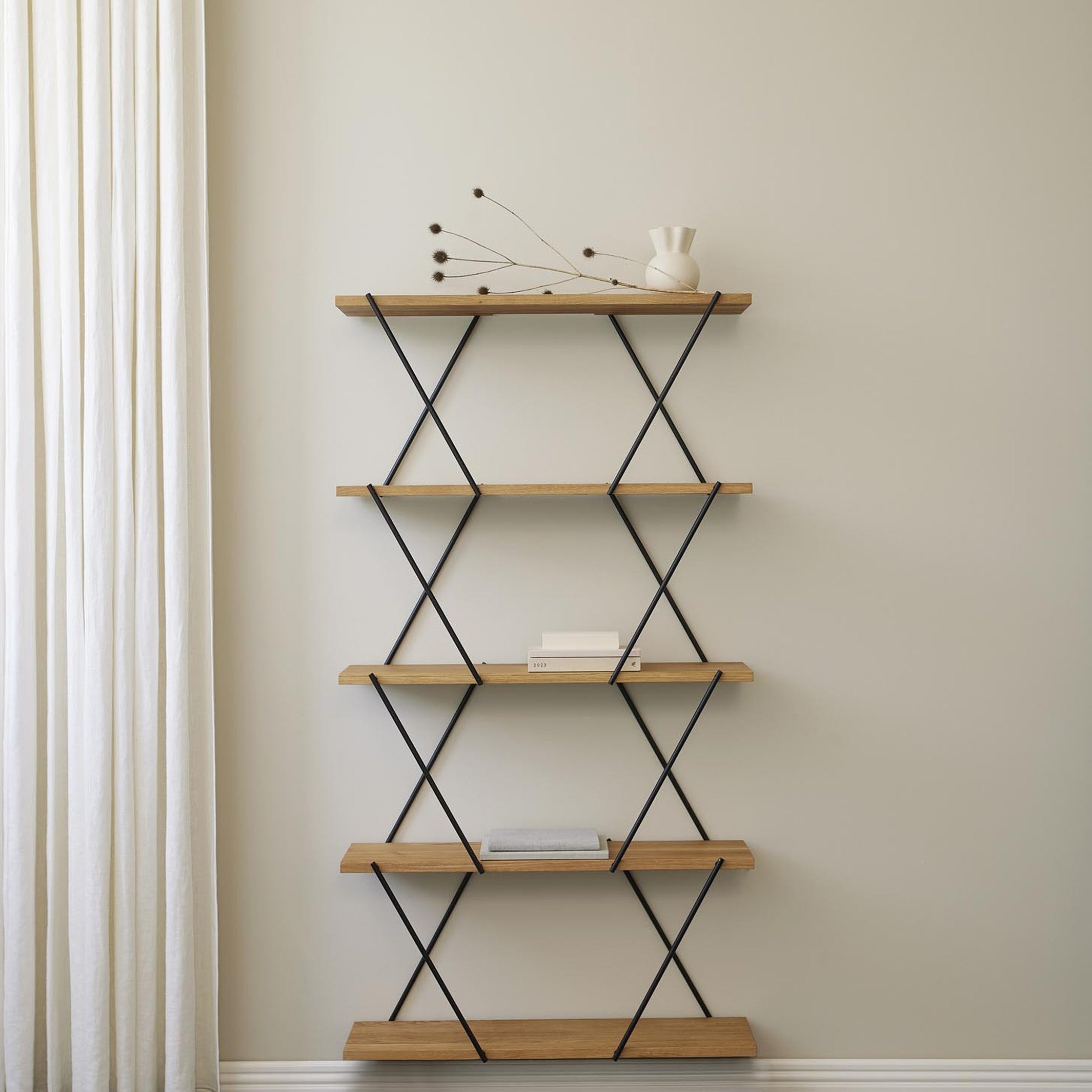 Extension Shelf XO1 – FSC Oak · Steel · 80 cm | Spring Copenhagen · Wall Shelf