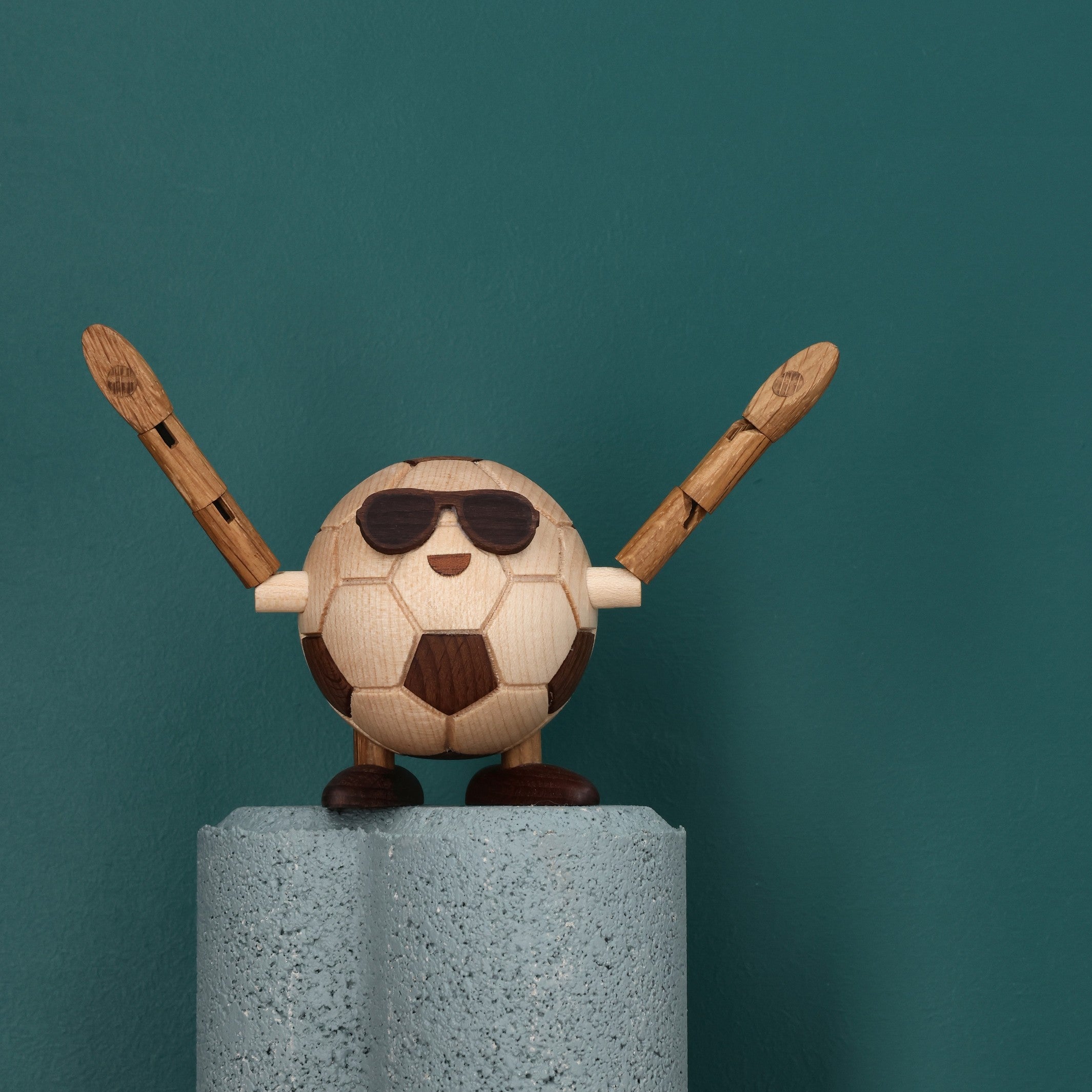 Holzfigur Woodies "Billy Ball" – 6,7 cm | Spring Copenhagen
