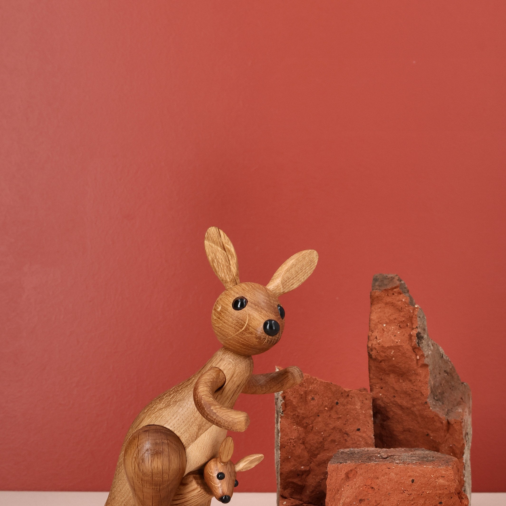 Wooden Kangaroo Sydney – 16.5 cm · Animal Figure | Spring Copenhagen · Desk Decor
