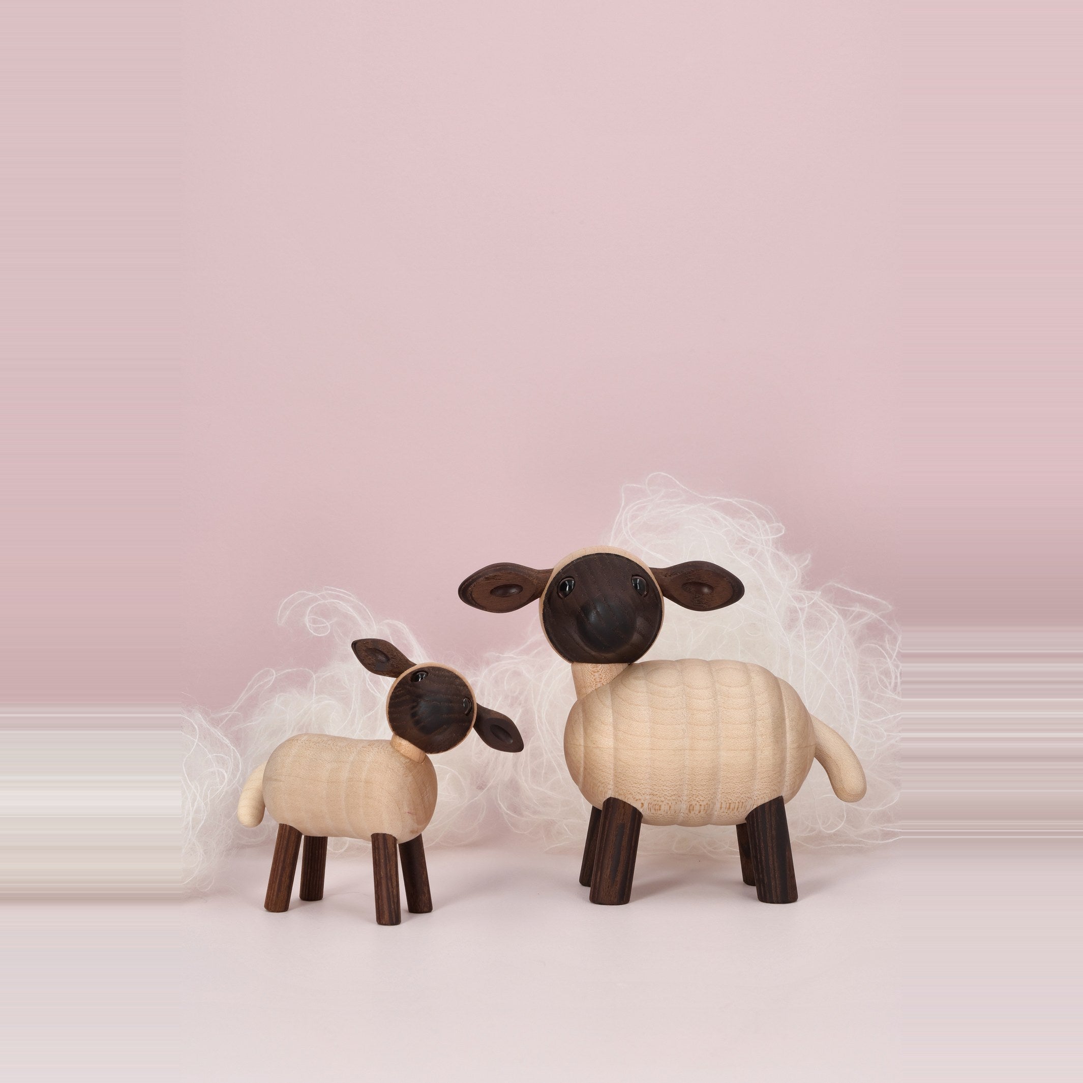 Holzlamm Will – 8,5 cm · Tierskulptur | Spring Copenhagen · Tischdeko