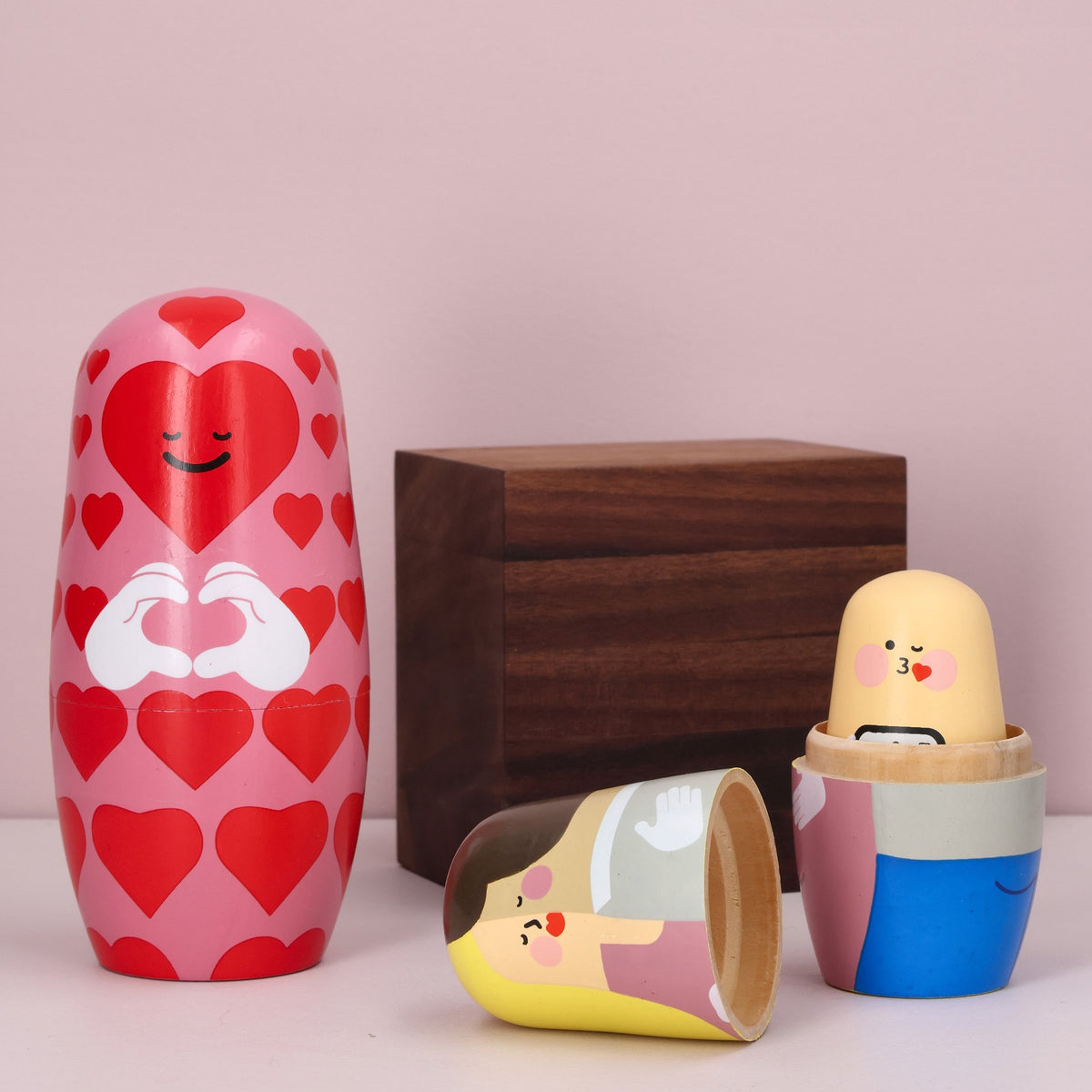Matroschka Expressions Liebe – Kirschholz · 14 cm | Spring Copenhagen