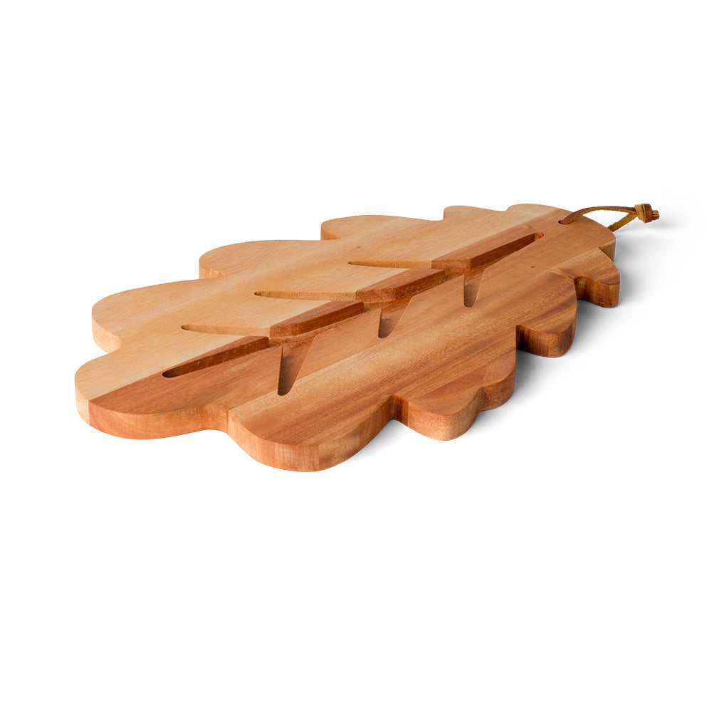 LEAF OAK - EICHENBLATT - Servier- & Schneidebretter aus Holz | FaPrik | Spring Copenhagen