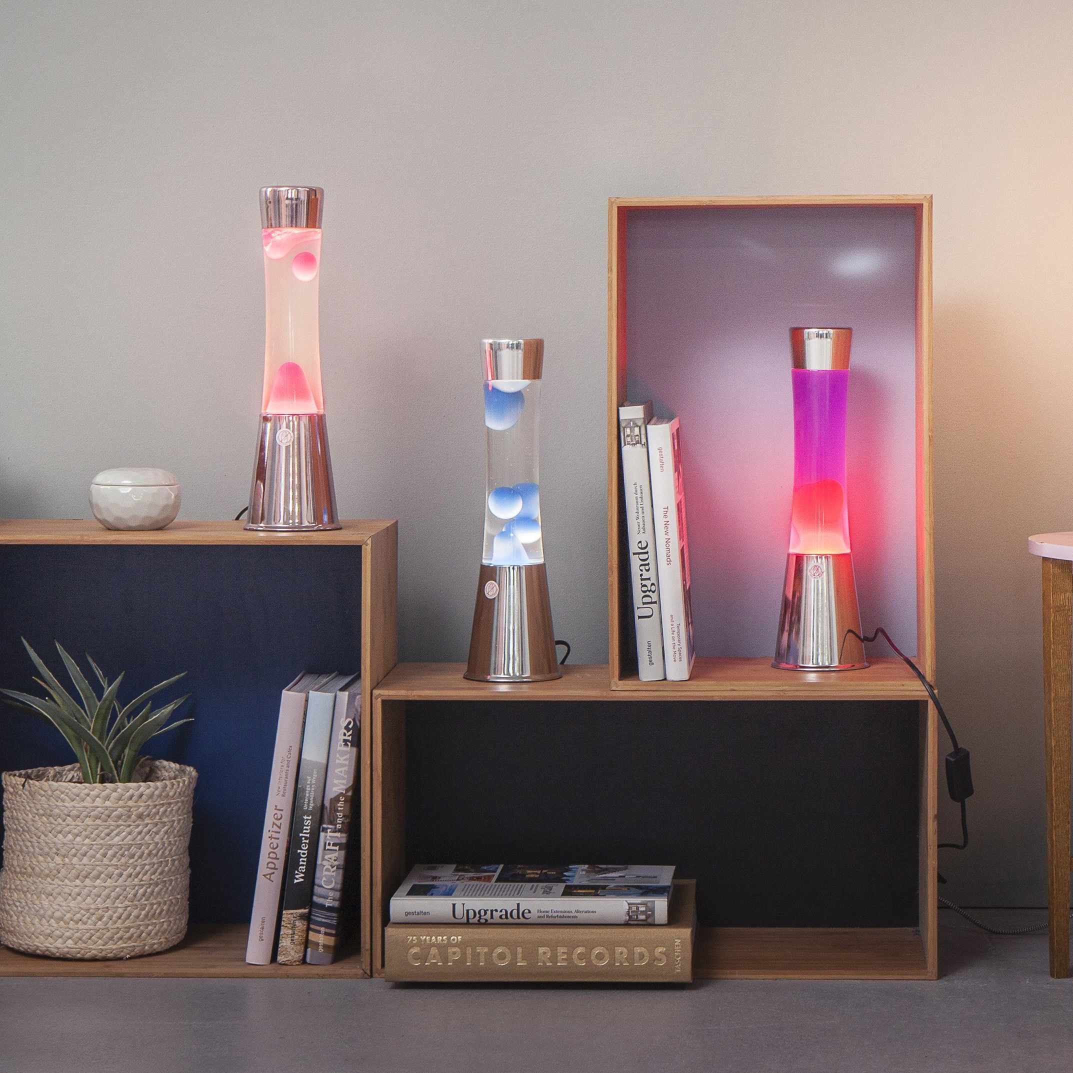 Lavalampe Tower – Chrom · Rote Lava · Retro · 39,5 cm | Fisura · Tischlampe