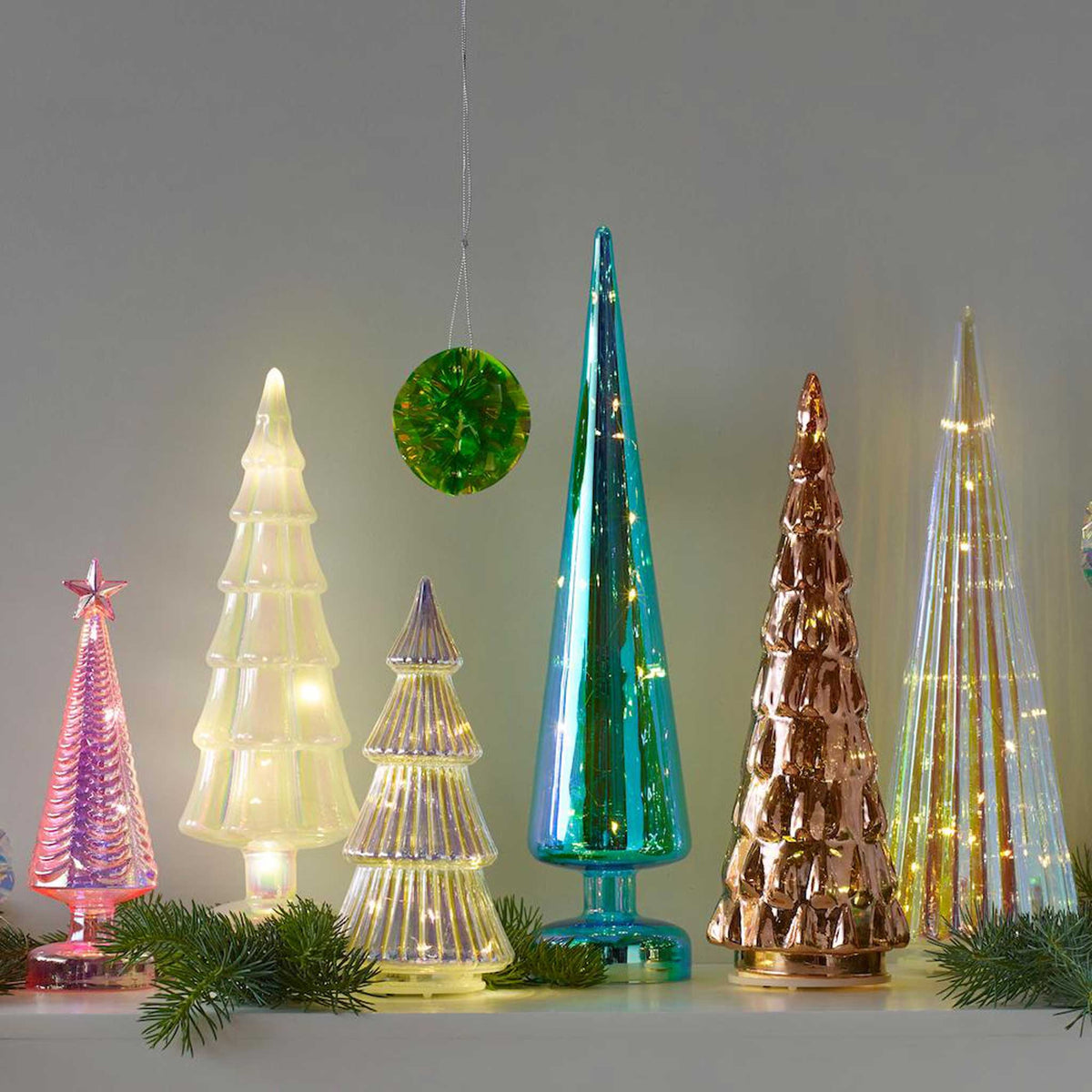 BLANC - SAPIN DE NOËL en verre avec éclairage LED - 33 cm de hauteur | MoMA