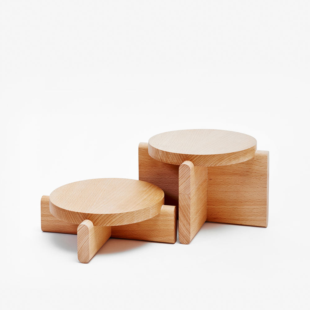 PEDESTALS-Set Natur - Holz-Podeste für Blumen, Statuen,... - 2er Set | Pete Oyler | Areaware