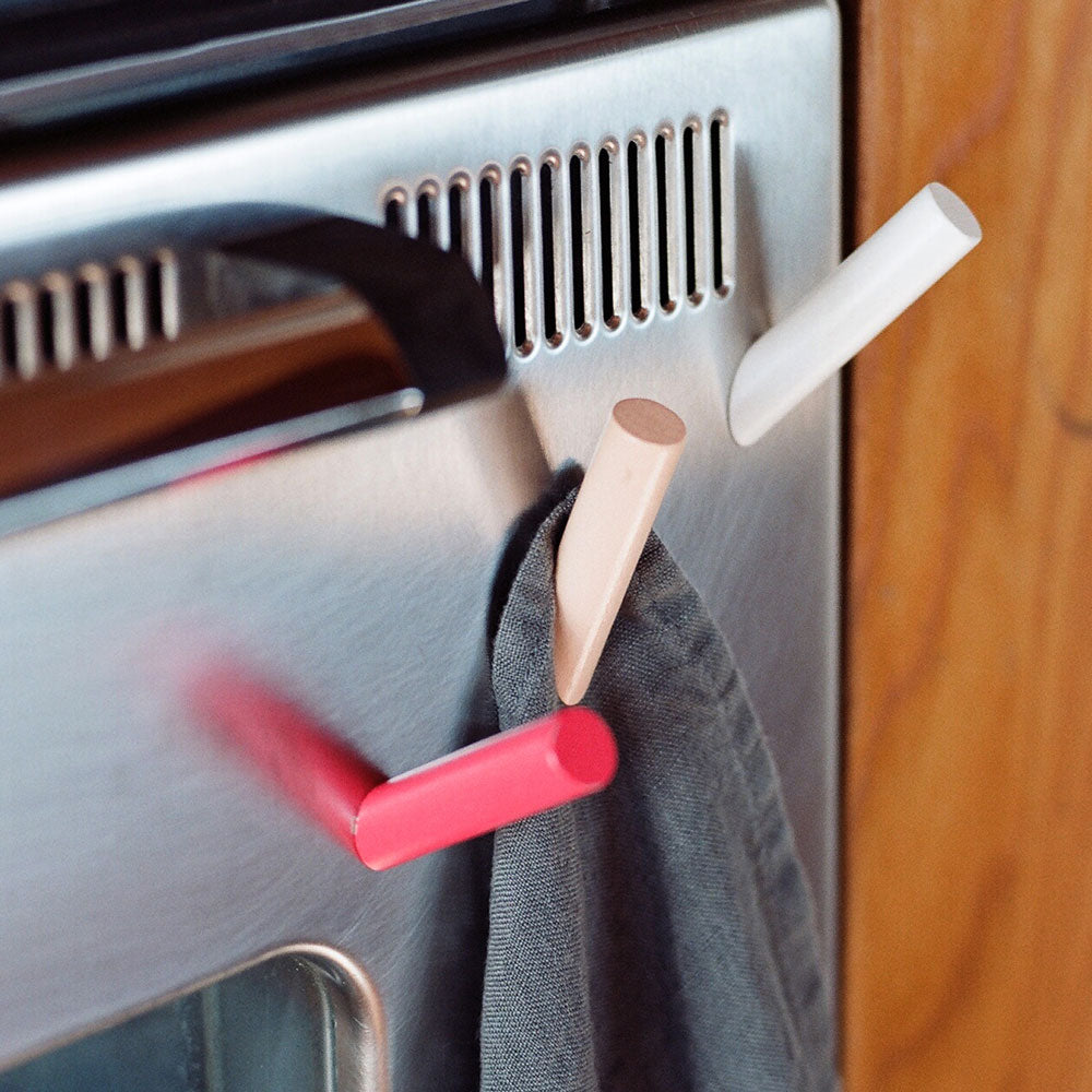 STICK-UP STICKS - Magnete aus Holz | Bower | Areaware