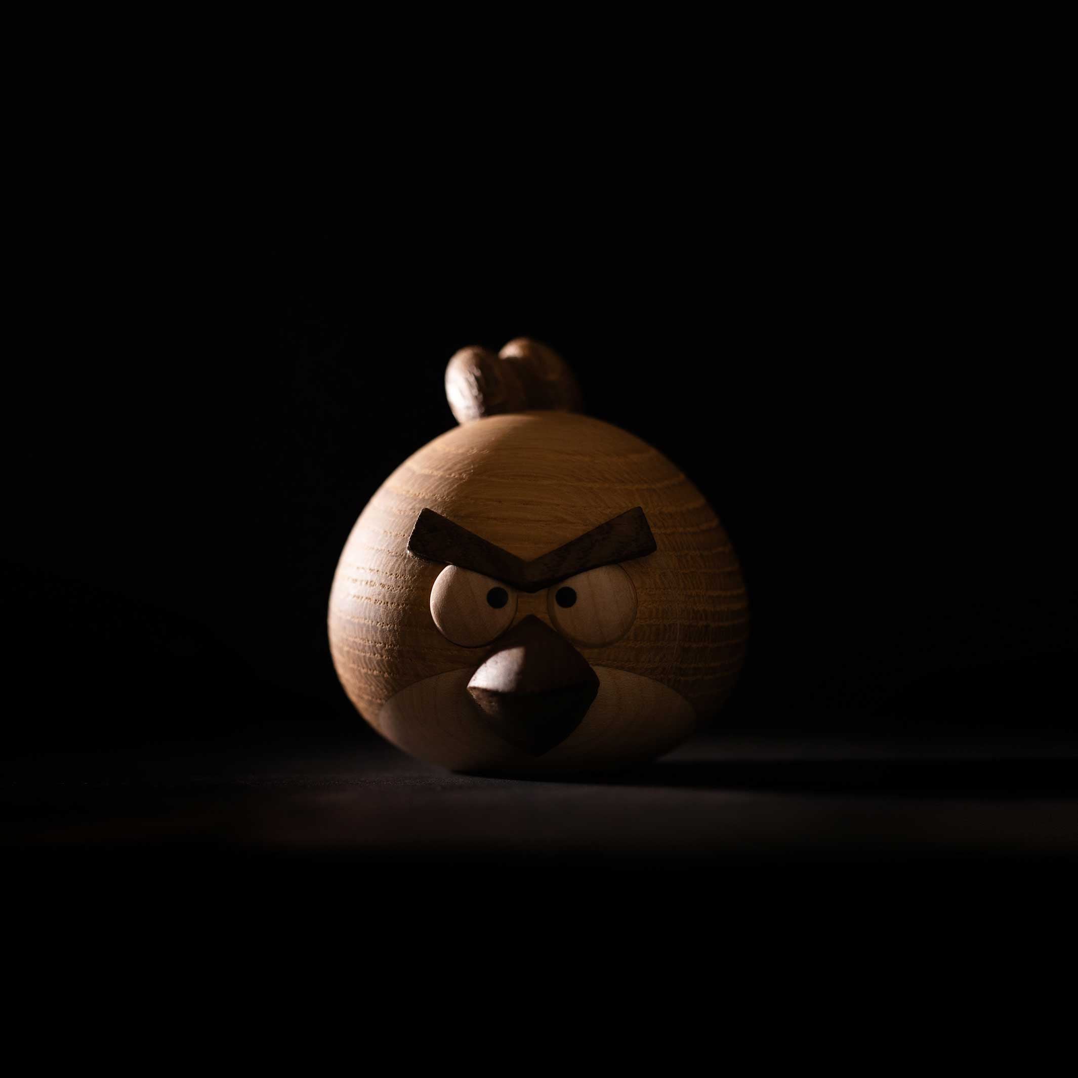 ANGRY BIRDS X RED SMALL - figurine en bois - chêne 7 cm de haut | Jakob Burgsø | enfance