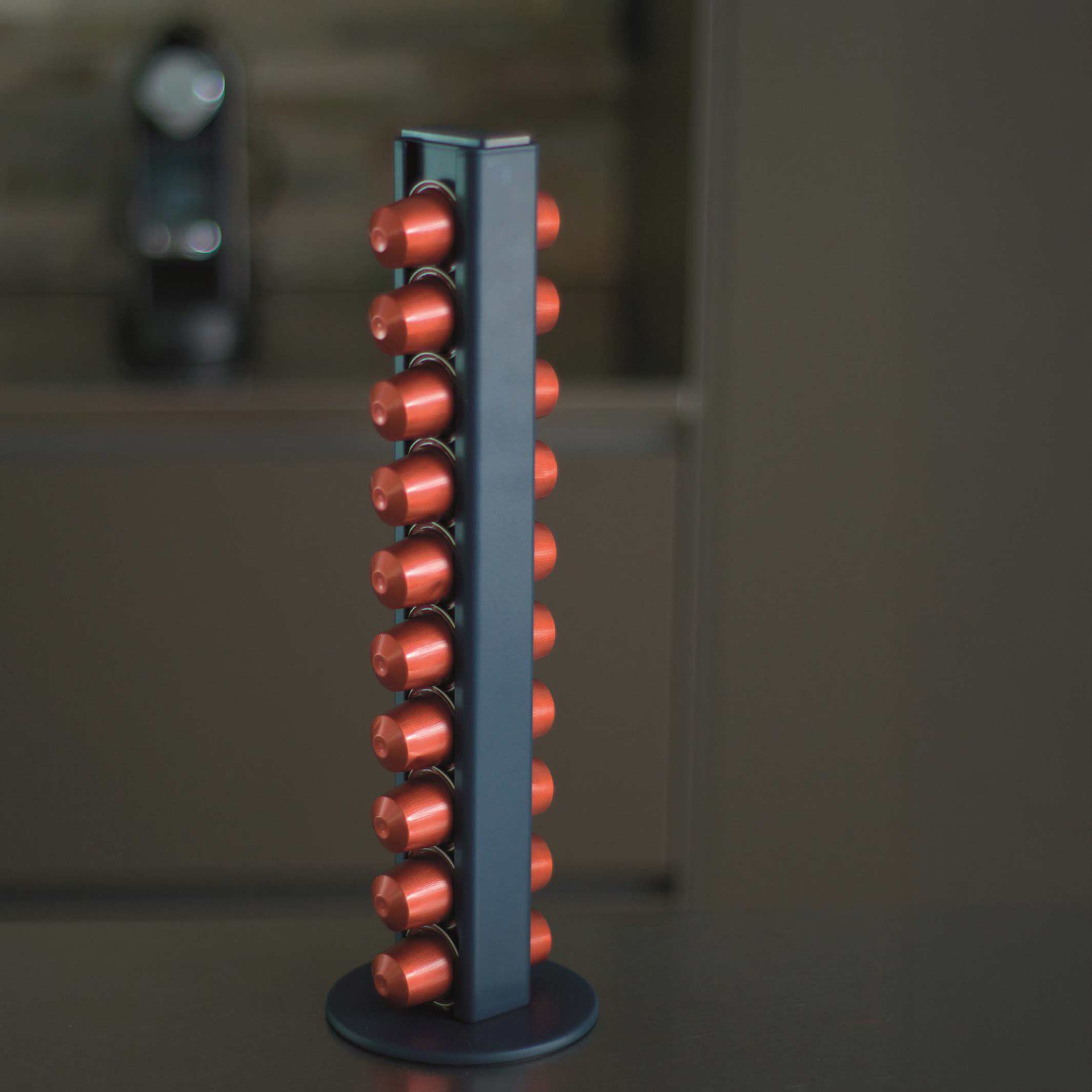 BIG HUG COFFEE RACK - Kaffee-Kapsel-Ständer - Hans Thyge & Co | DesignBite