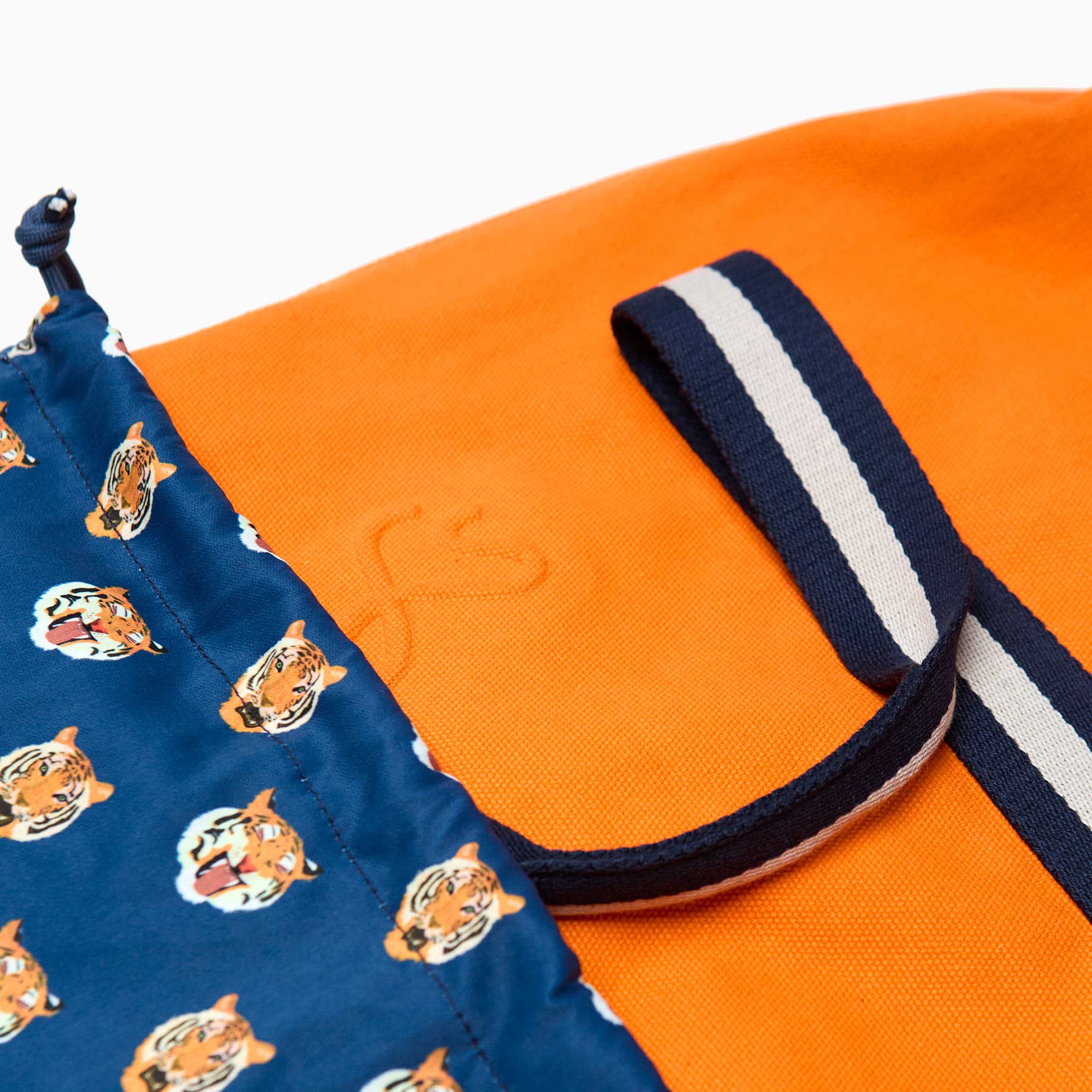 BODHI NOMAD - Oranger Weekender Medium - Reise-Tasche aus recyceltem Segeltuchstoff | farans