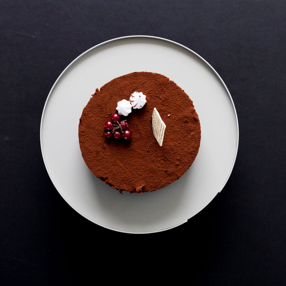 GROS CÂLIN | ASSIETTE À GÂTEAU | 1 niveau | Hans Thyge & Cie | ConceptionBite