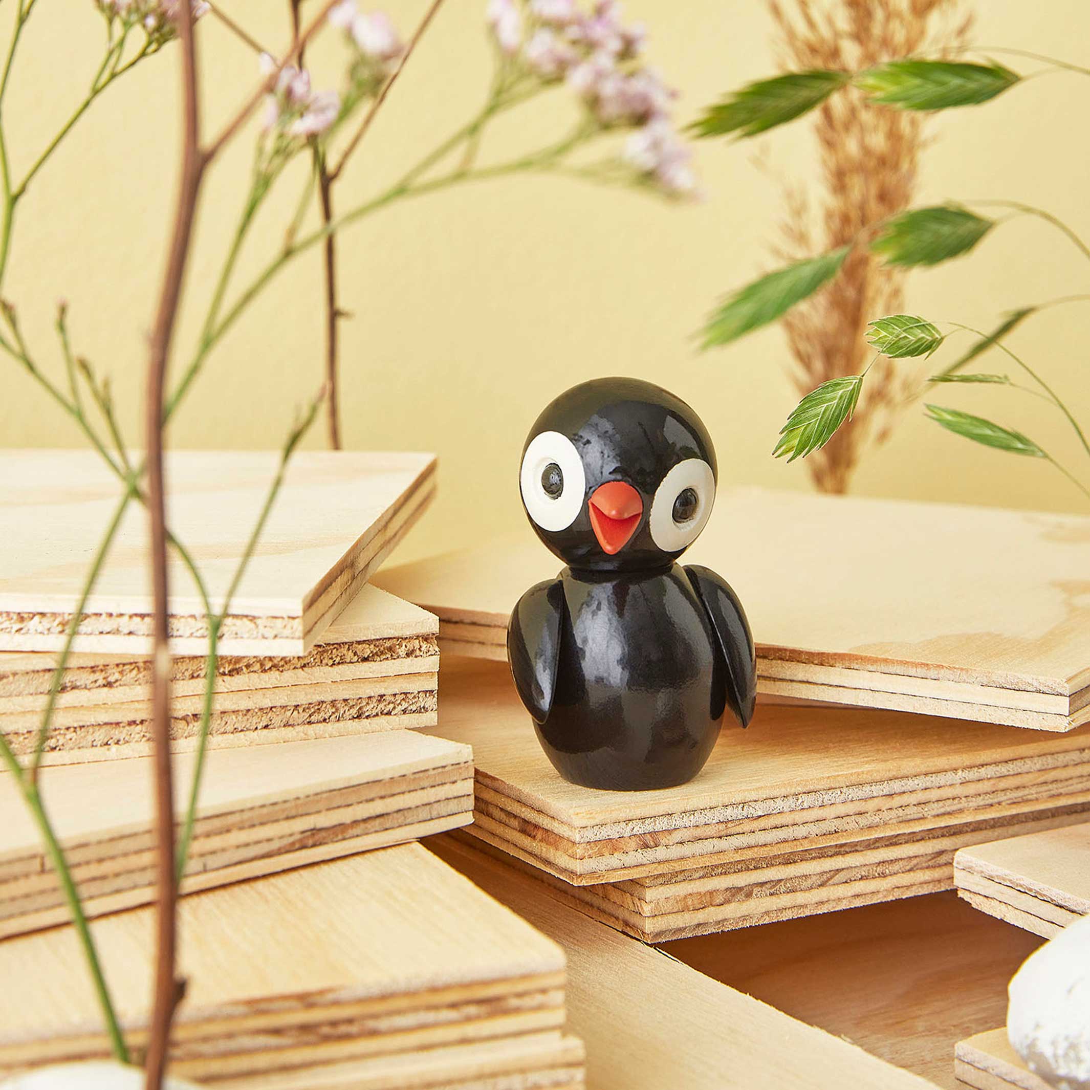 BOLD BLACK - Kleiner Schwarzer Holz-Deko-Vogel - Spring Birds - Chresten Sommer | Spring Copenhagen