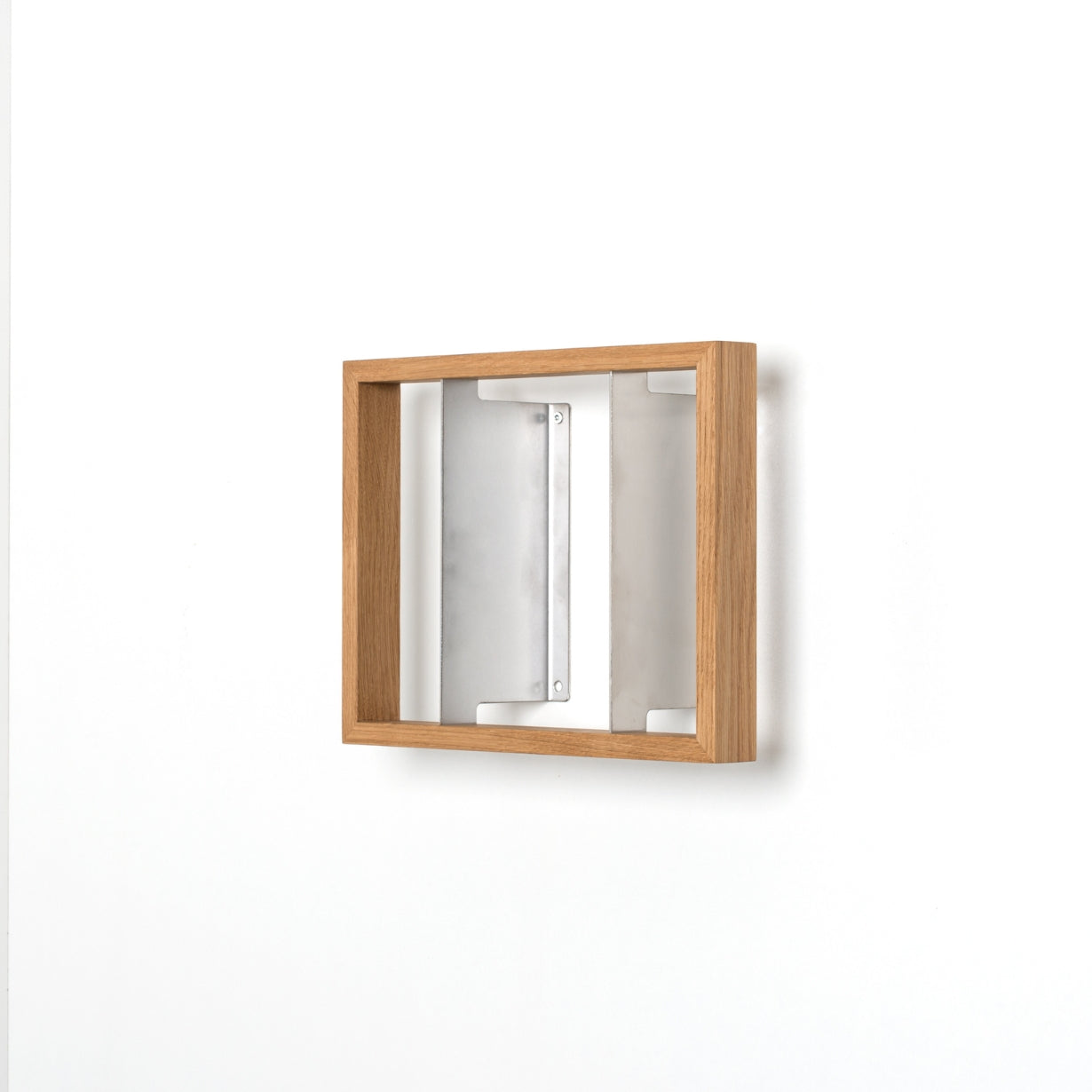 REGAL B - Schwebendes Bücherregal - Wandregal | das kleine b