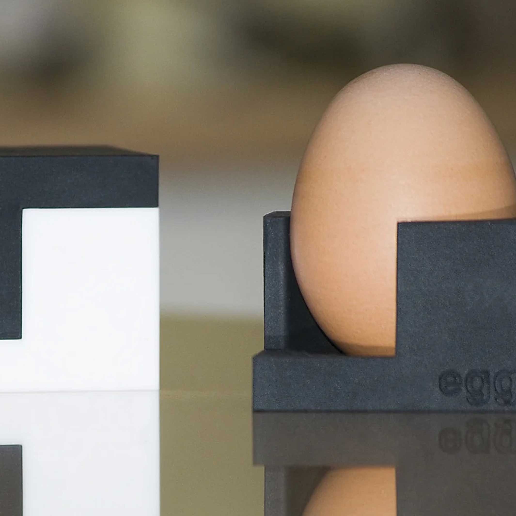 egg³ | Zwei Silikon EIERBECHER | Mode