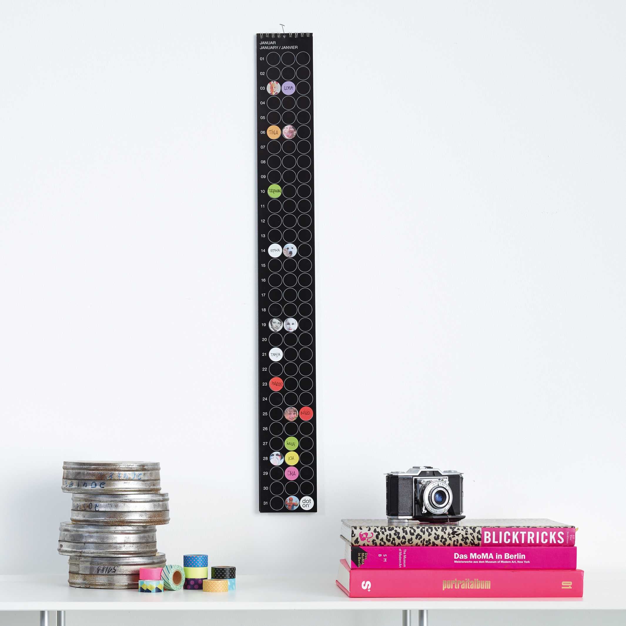 BDAY Rainbow - Geburtstagskalender - mit Klebepunkten - 8x70 cm | dot on