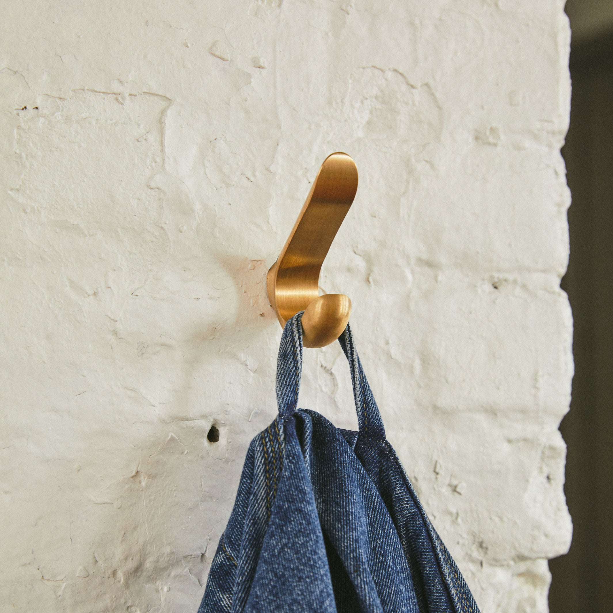 HITCH WALL HOOK | Brass | Double | Craighill