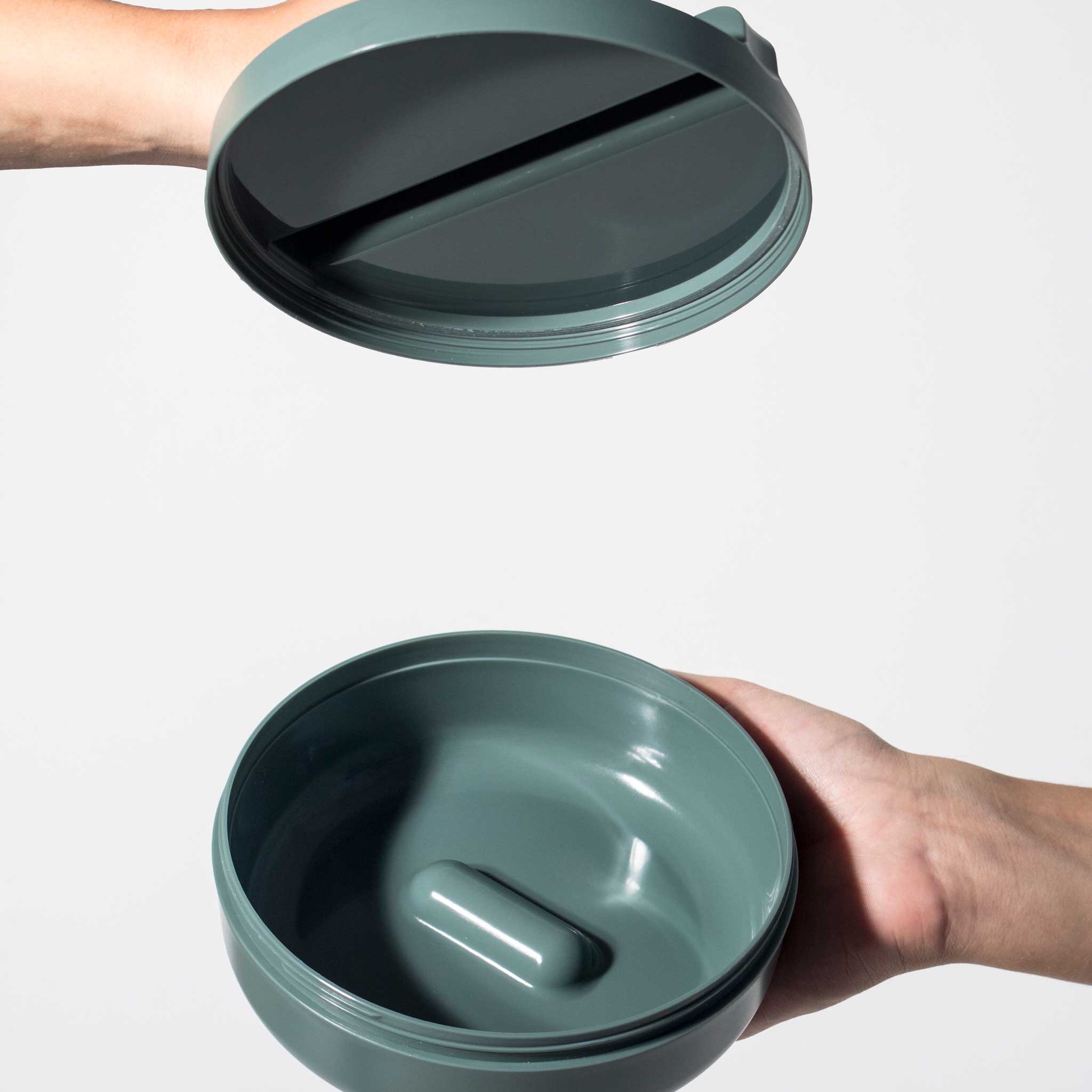 NOON | BENTO BOX | Shane Schneck | Ommo