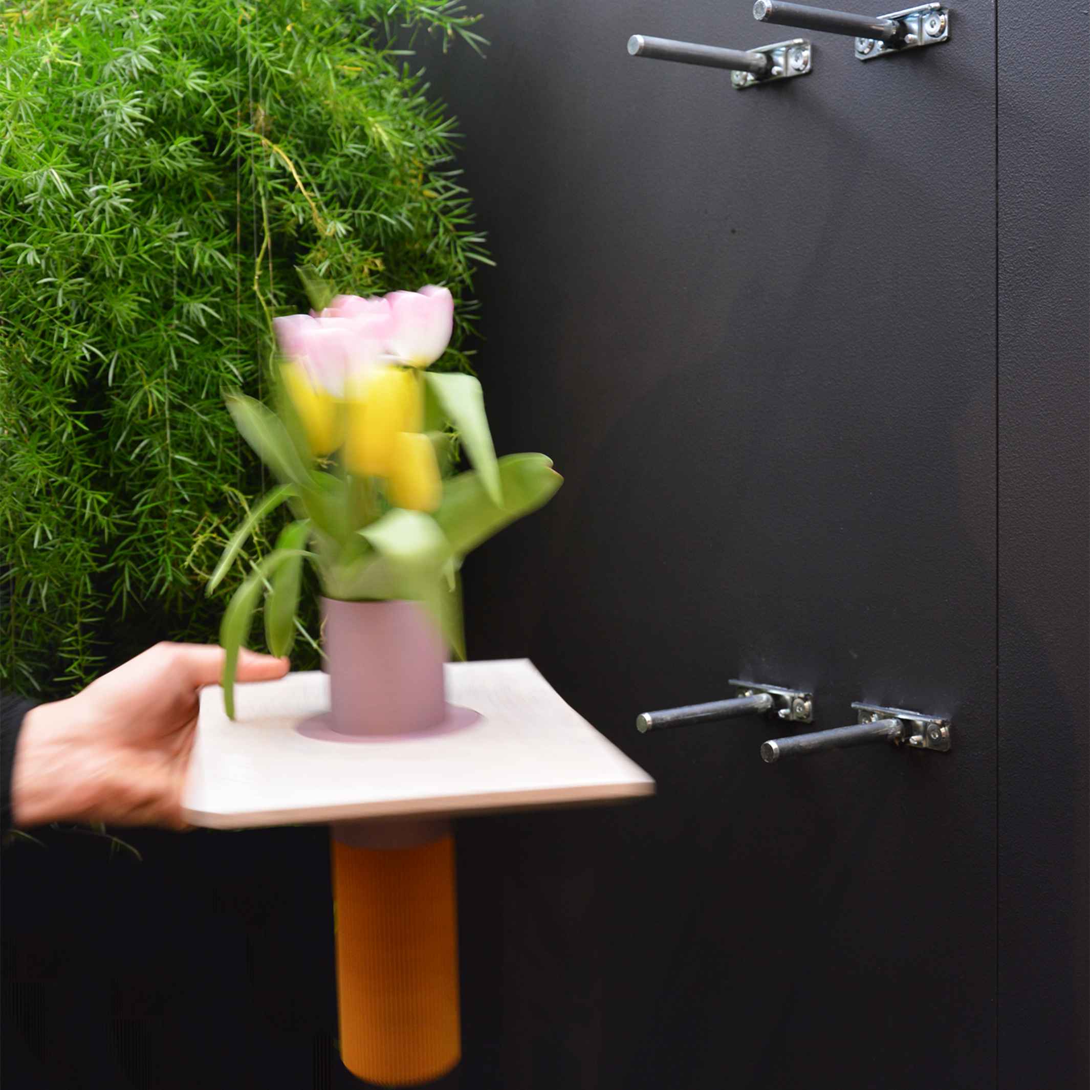 Shelf with integrated vase - VASEBOARD - 50 cm | vaseboard