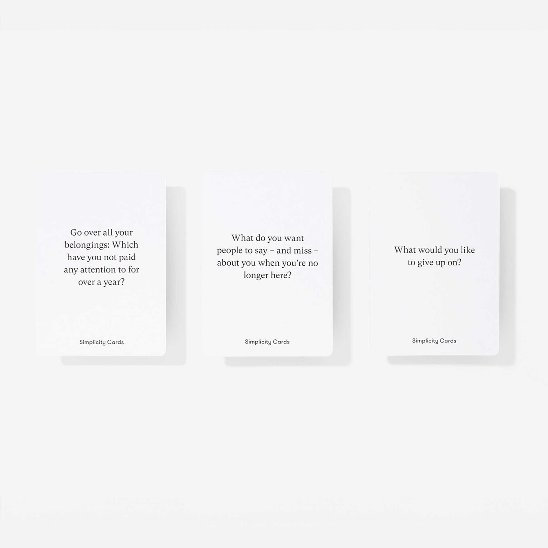 SIMPLICITY CARDS | KARTENSPIEL für mehr Gelassenheit, Ruhe & Klarheit | English Edition | The School of Life