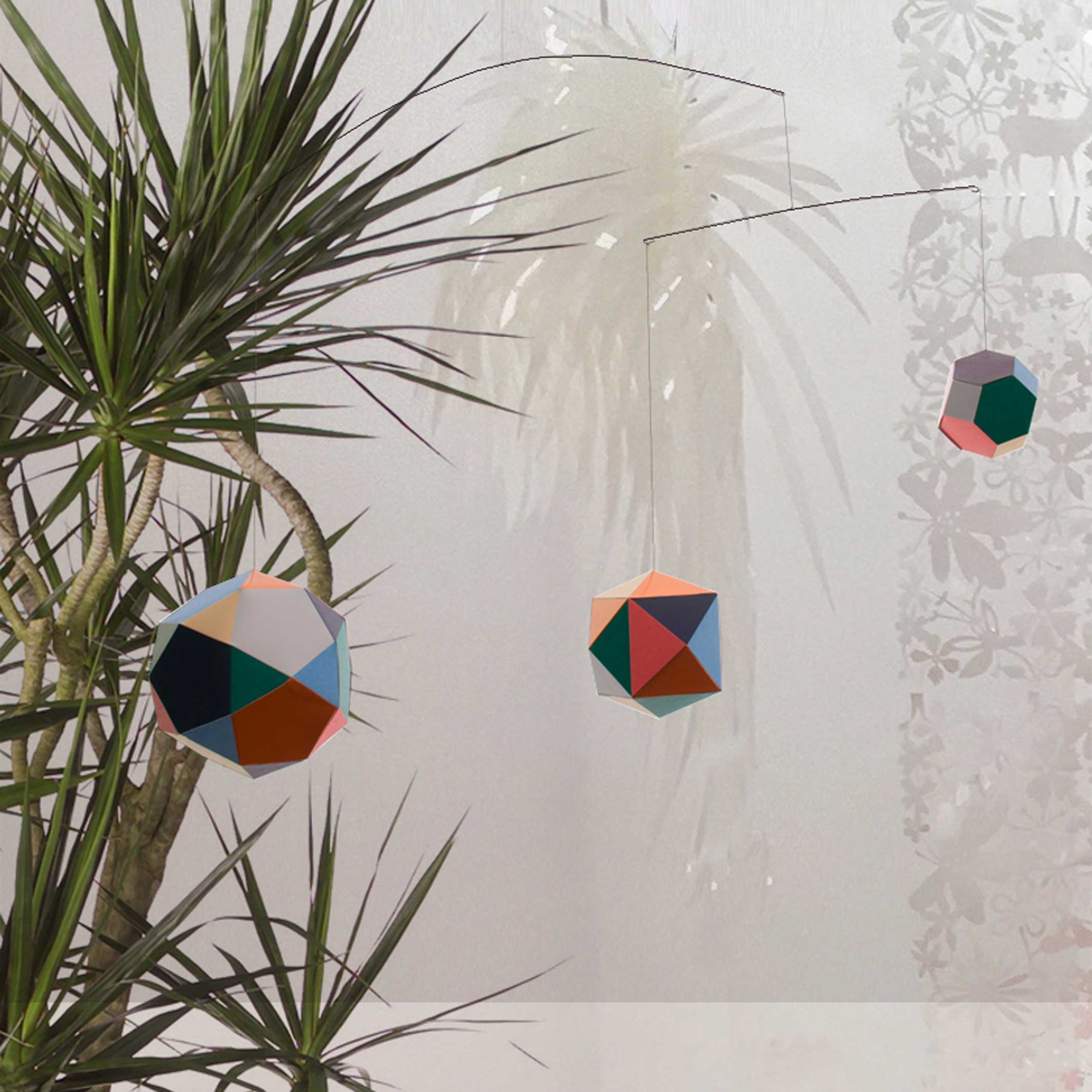 THEMIS TRIO 2 - Mobile - Clara von Zweigbergk | Artecnica