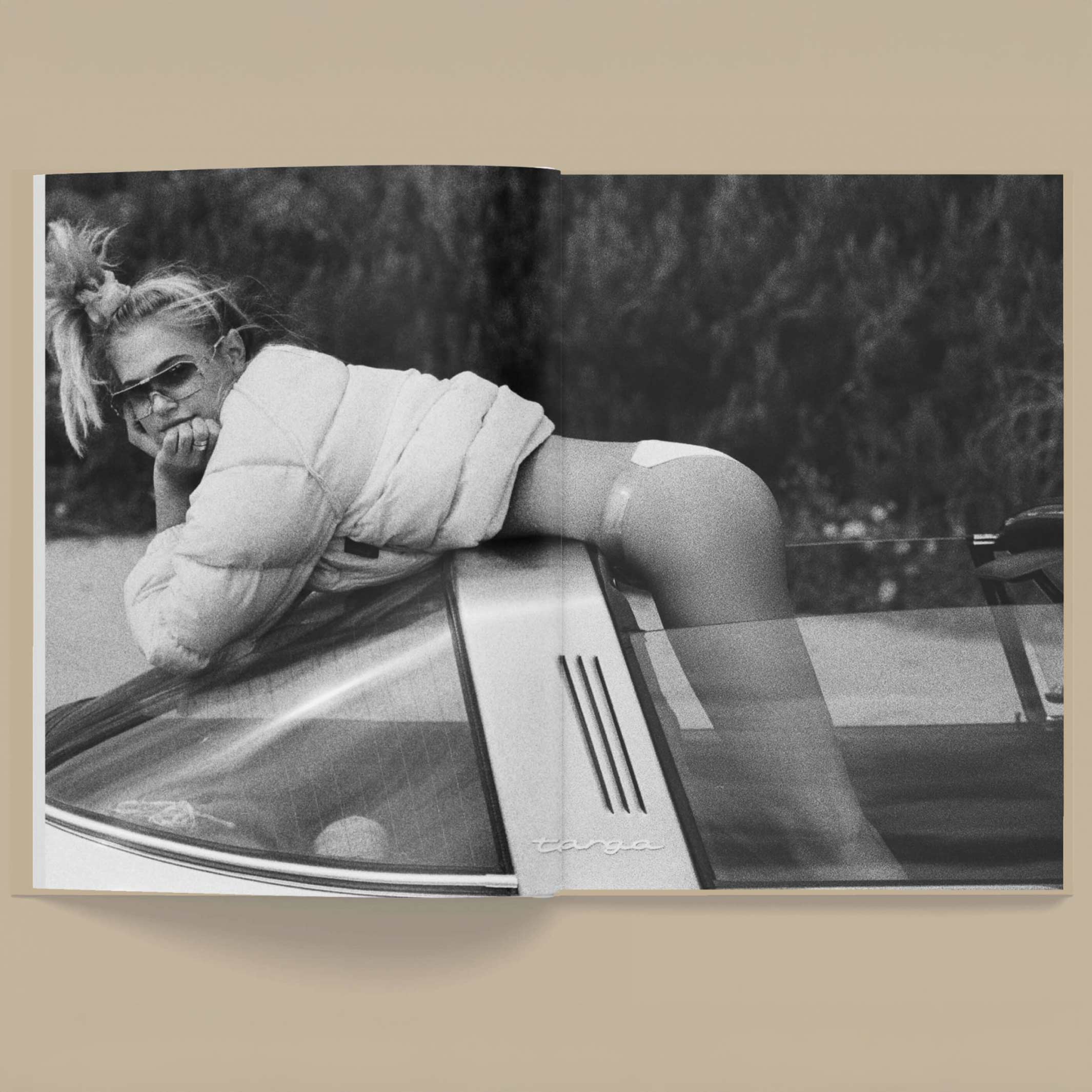 UNDER THE SUN - Vol. 1 Porsche Buch - 200 Seiten | Mirage