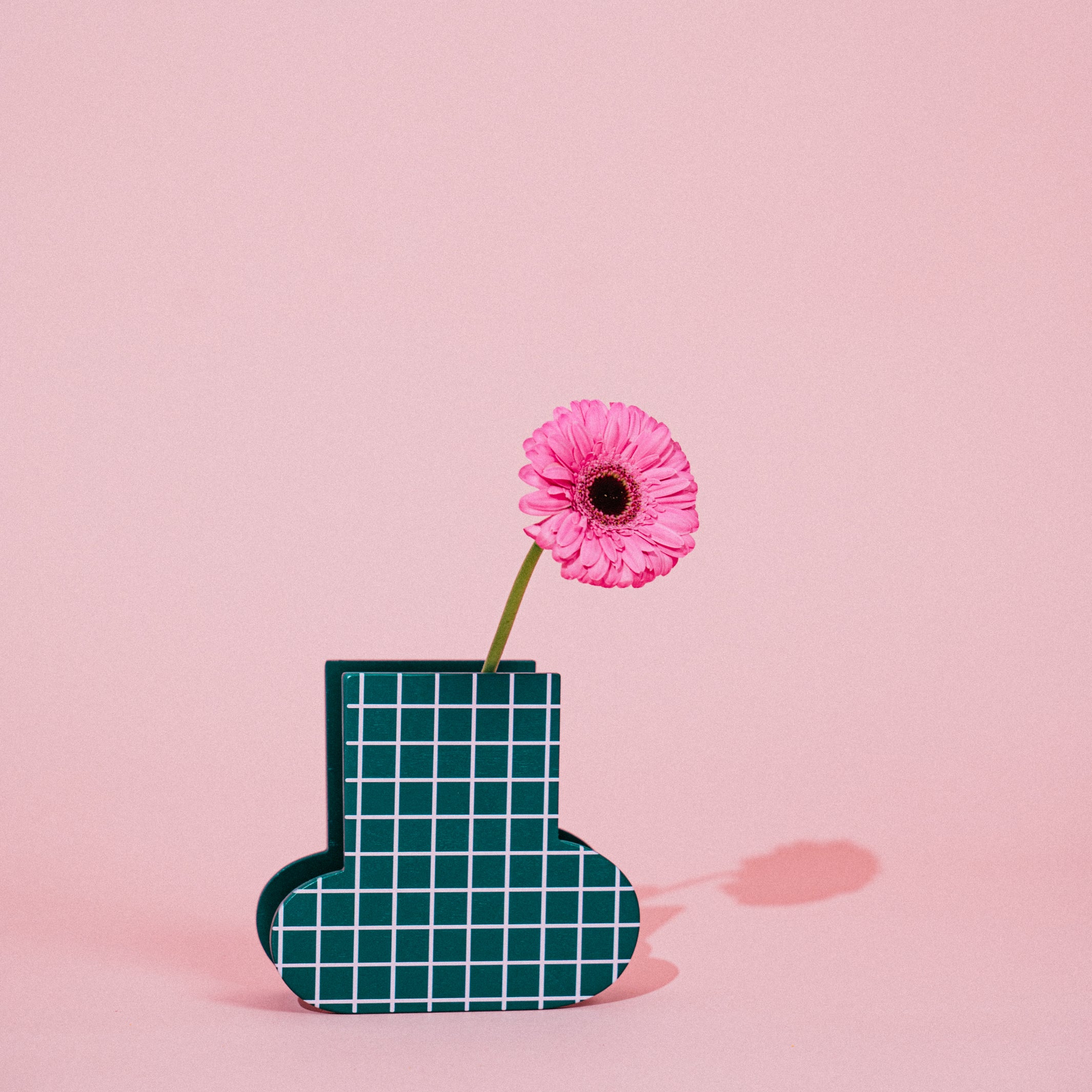 GRID - Vase aus Holz - mit Glaseinsatz | milin