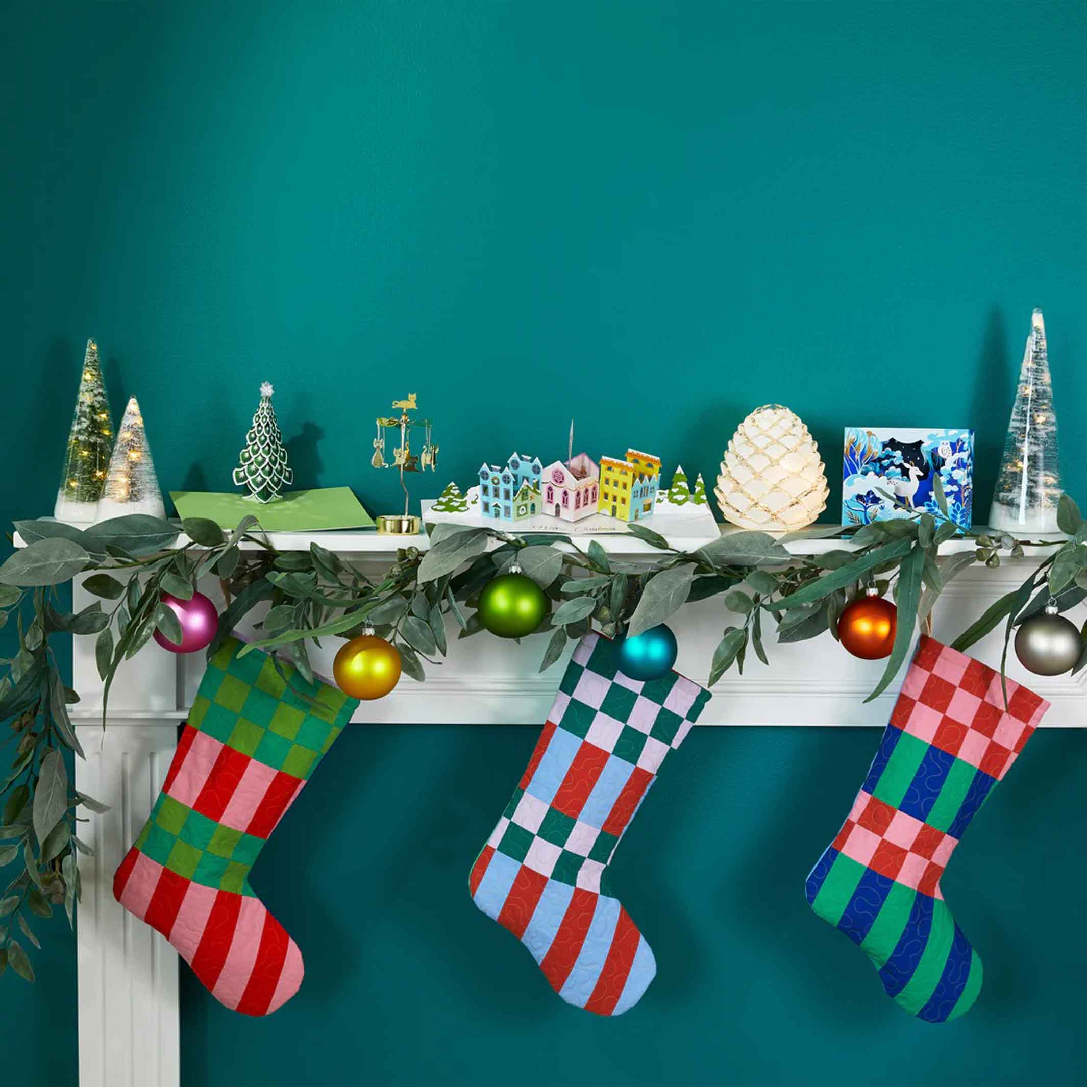 WINTER SPRUCE - Glas-Tannenbäume mit LED Beleuchtung - 3er Set | MoMA