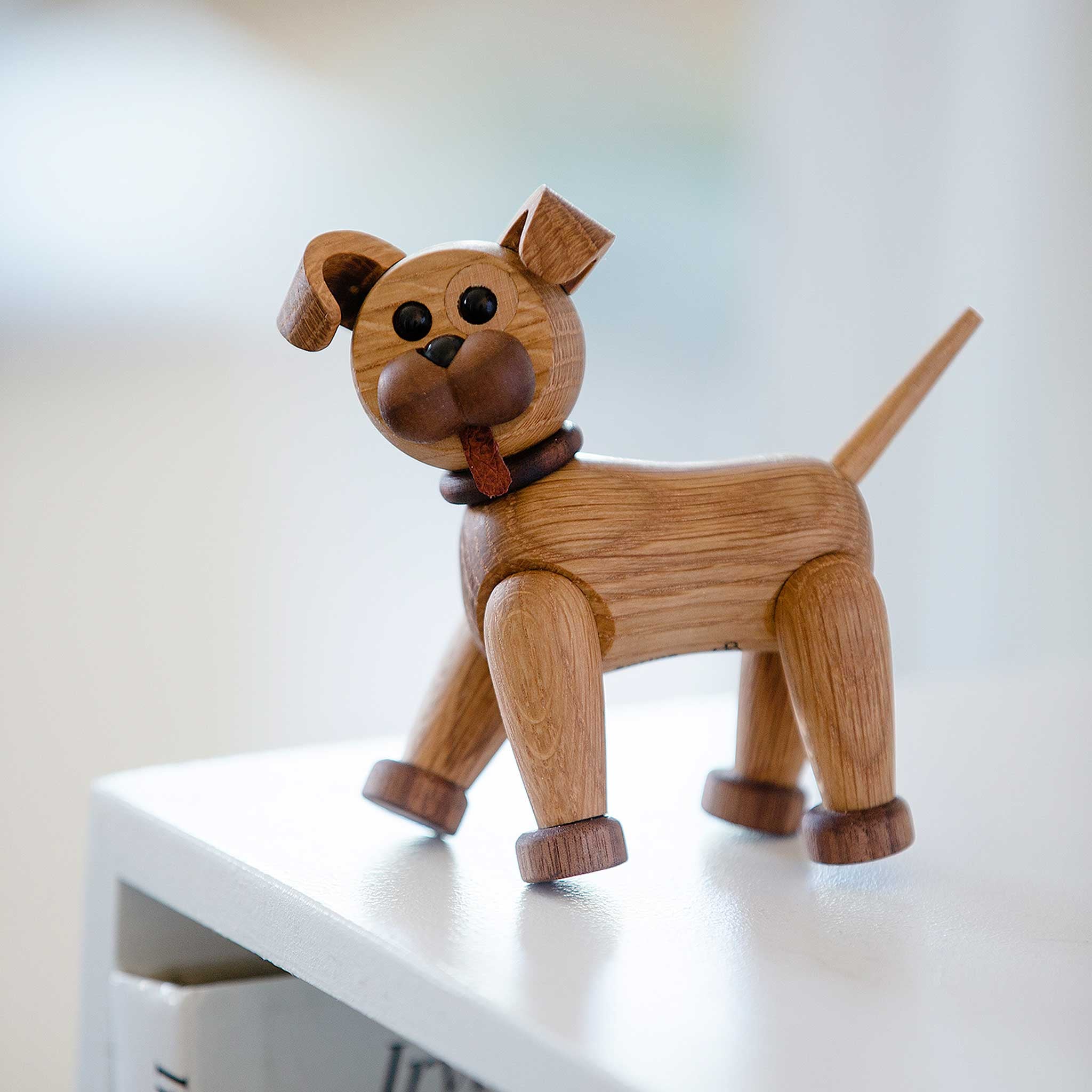 WOODY - lustiger, kleiner Hunde Welpe - Holz-Dekofigur | Chresten Sommer | Spring Copenhagen
